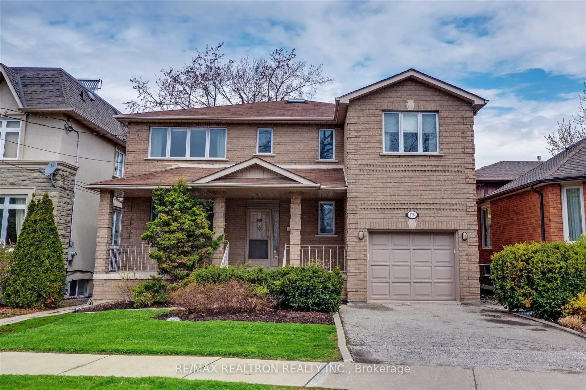 128 Bannockburn Avenue, #Bsmt B