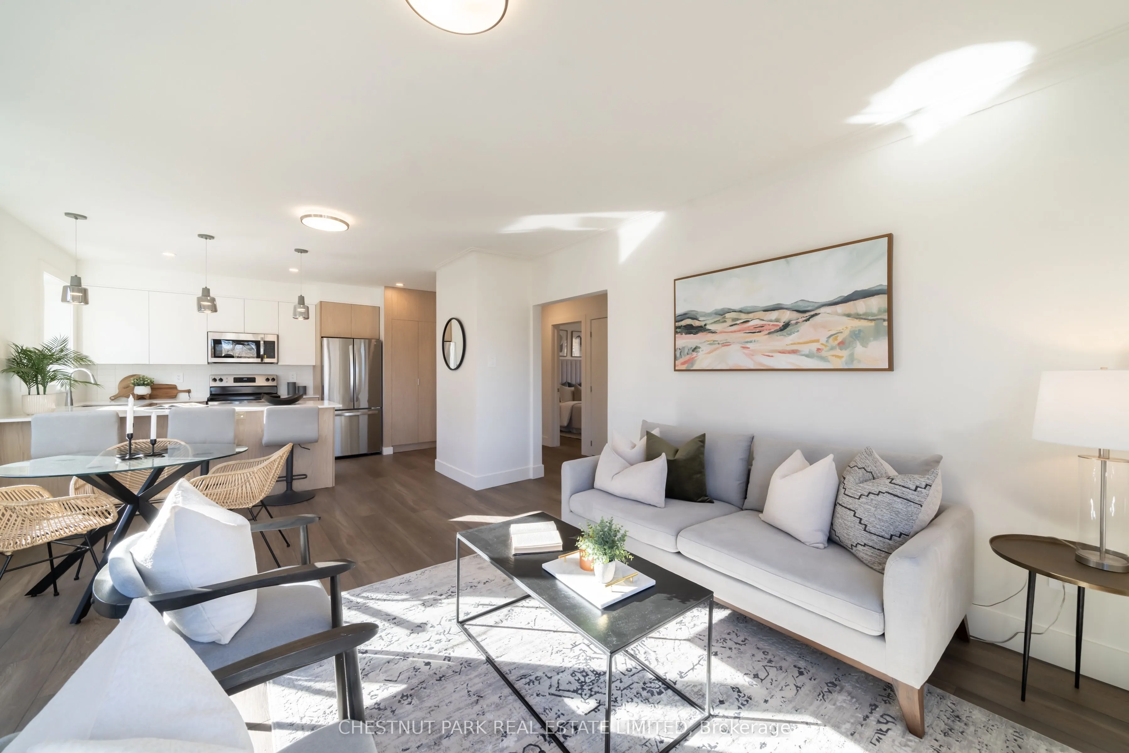 1450 Avenue Road, #3