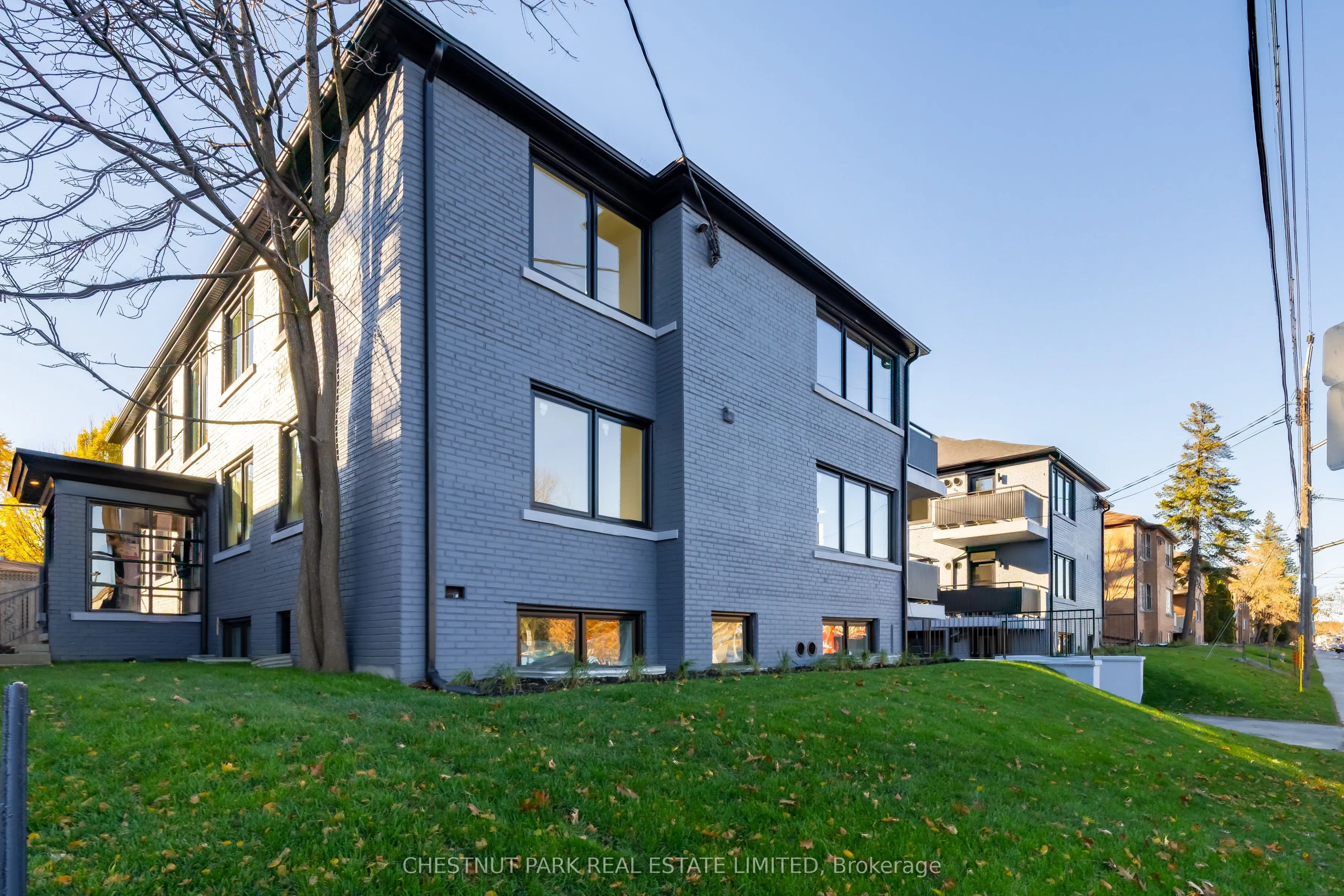 1450 Avenue Road, #3