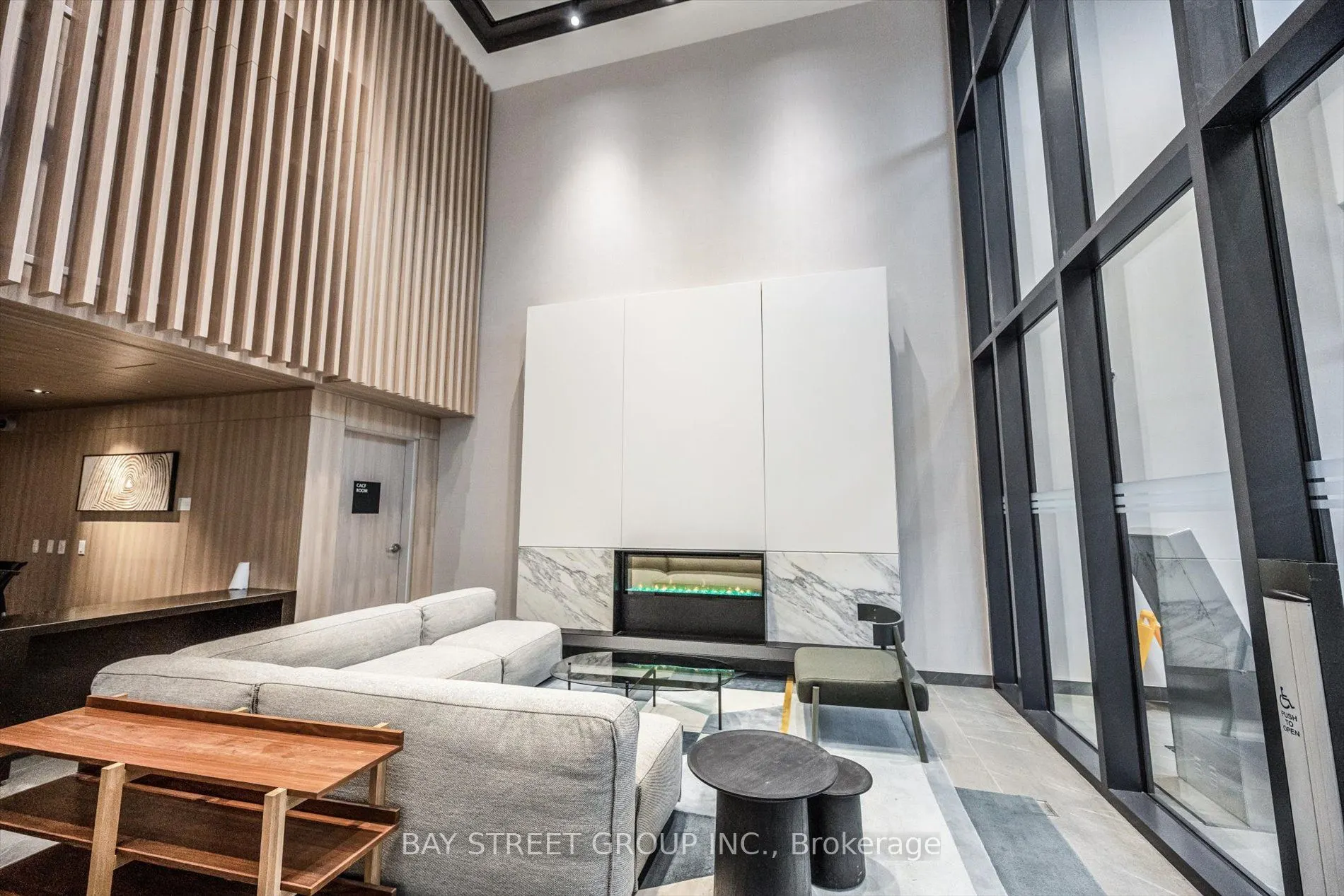 225 Sumach Street, #2805