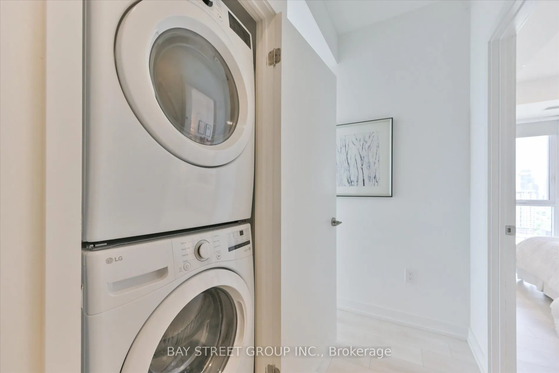 225 Sumach Street, #2805