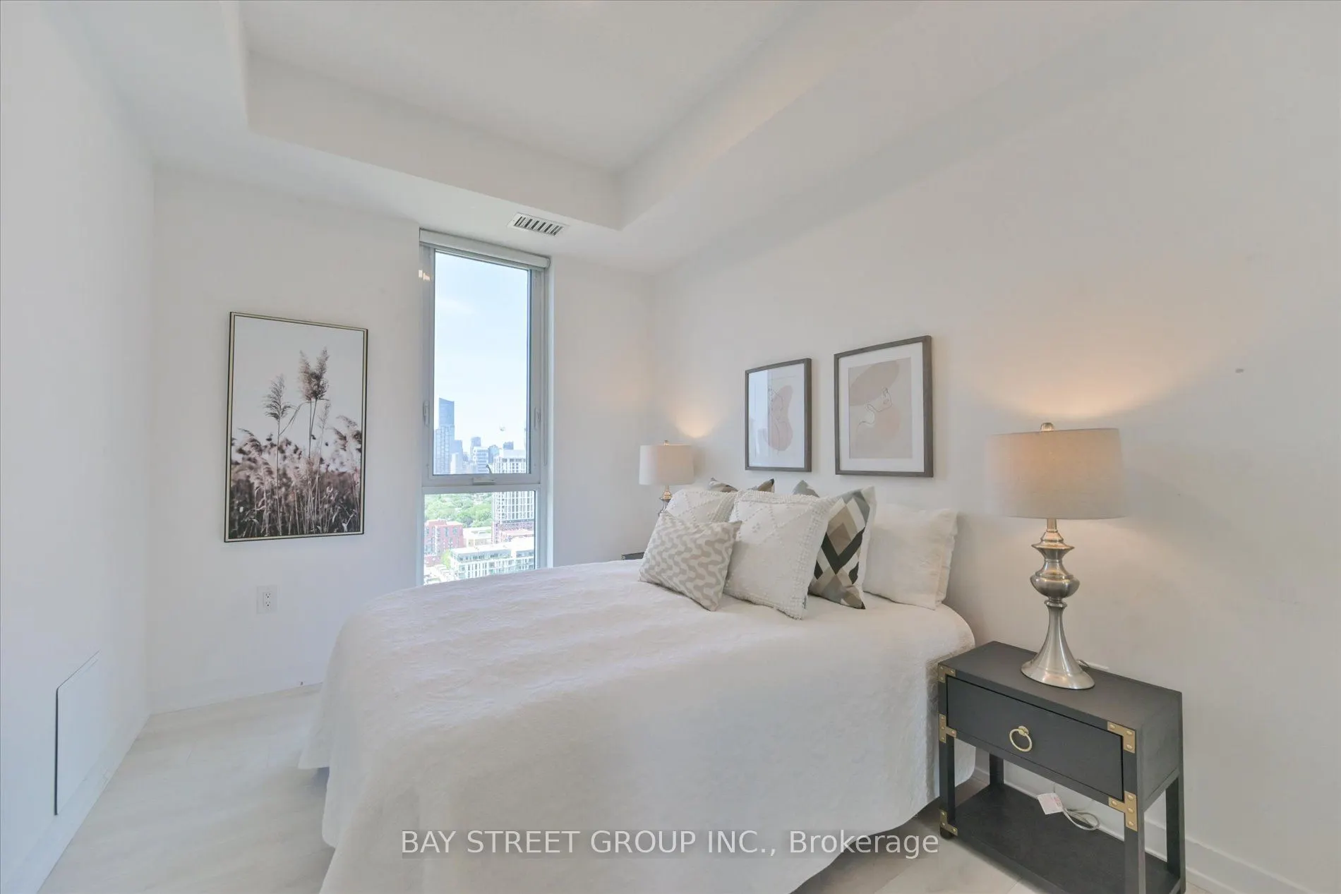 225 Sumach Street, #2805