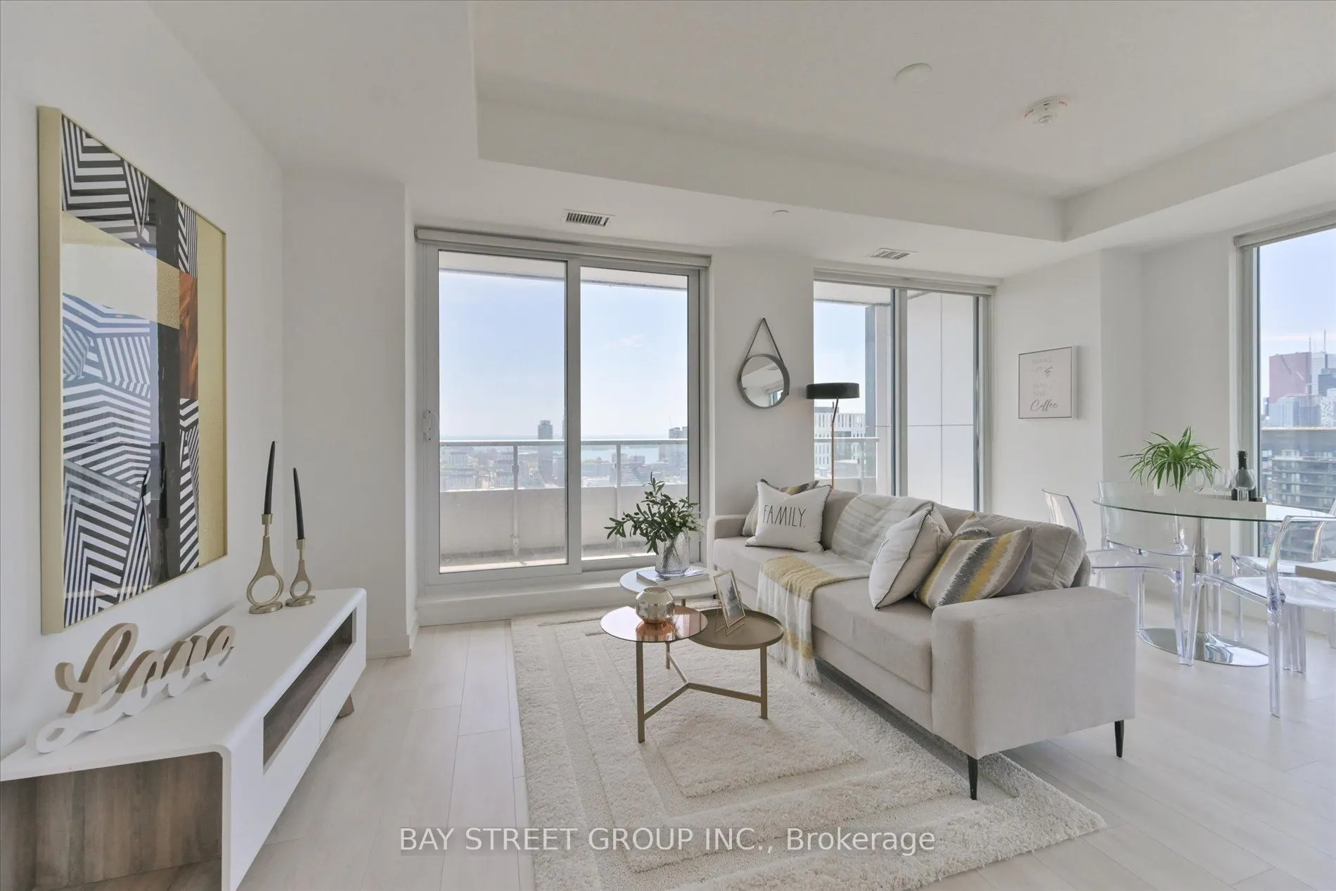 225 Sumach Street, #2805