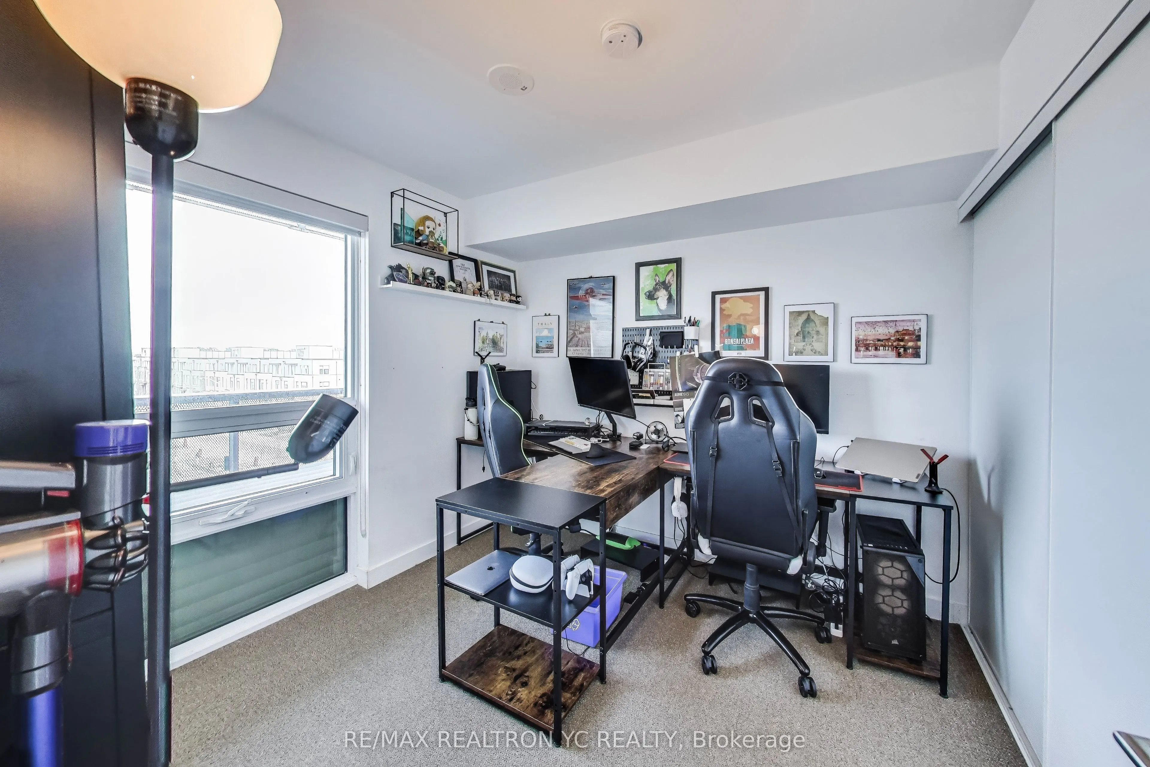 120 Varna Drive, #520