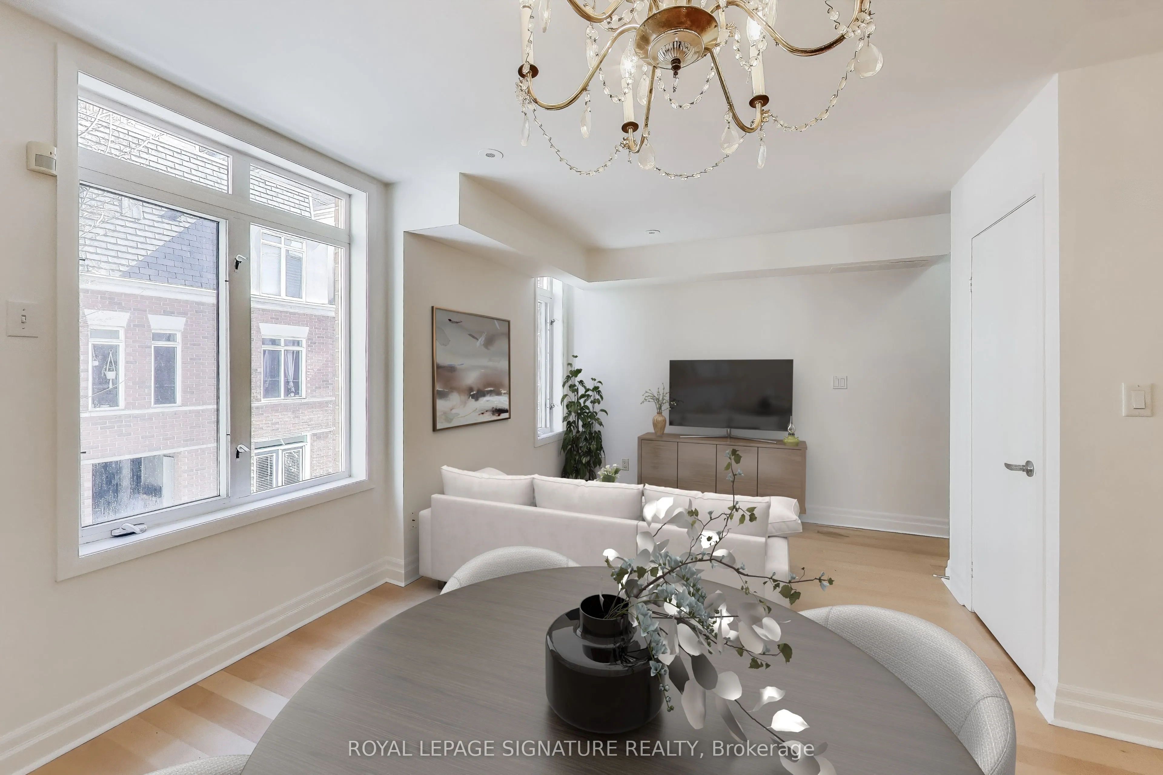415 Jarvis Street, #334