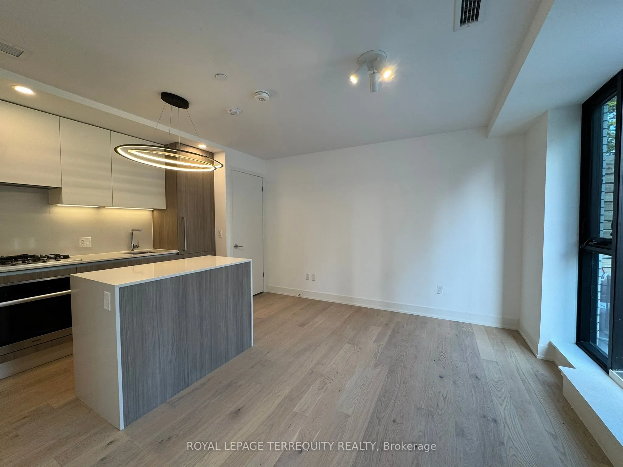 200 Keewatin Avenue, #103
