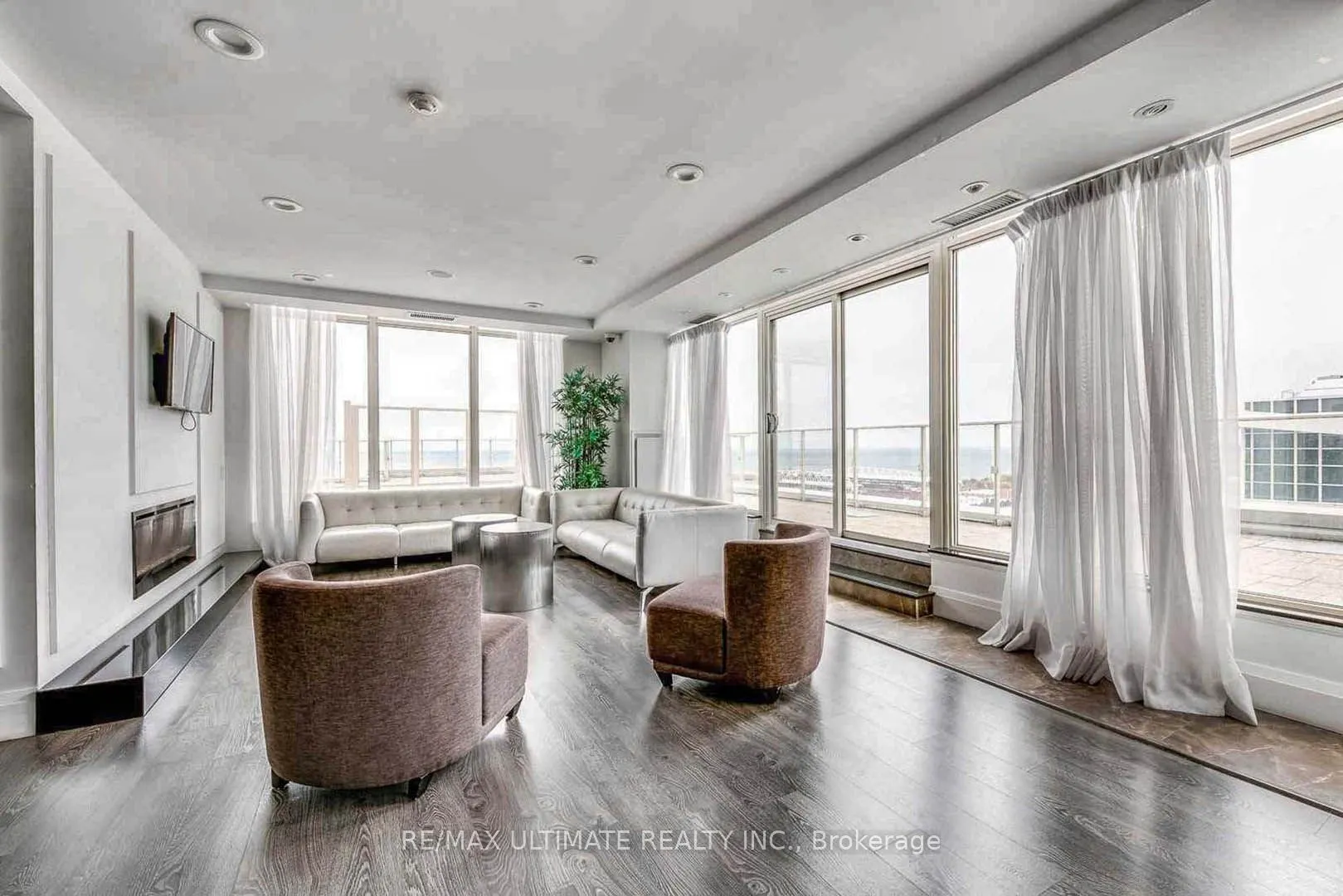 85 East Liberty Street, #316A