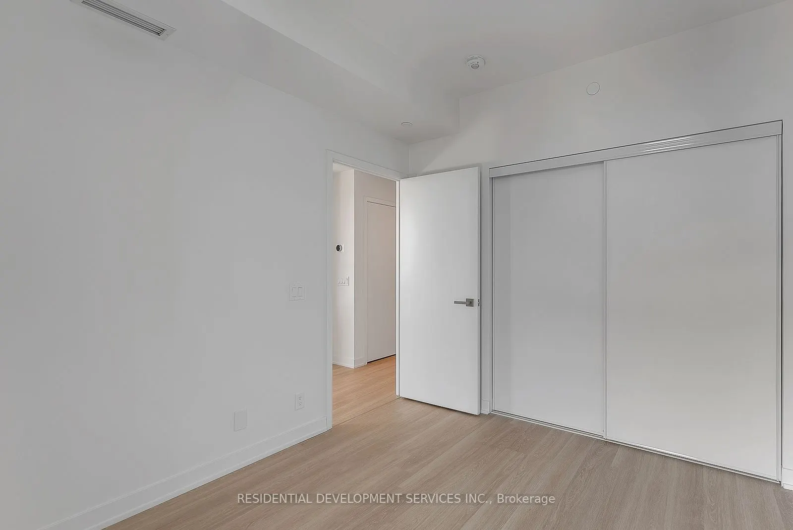 30 Tretti Way, #1113