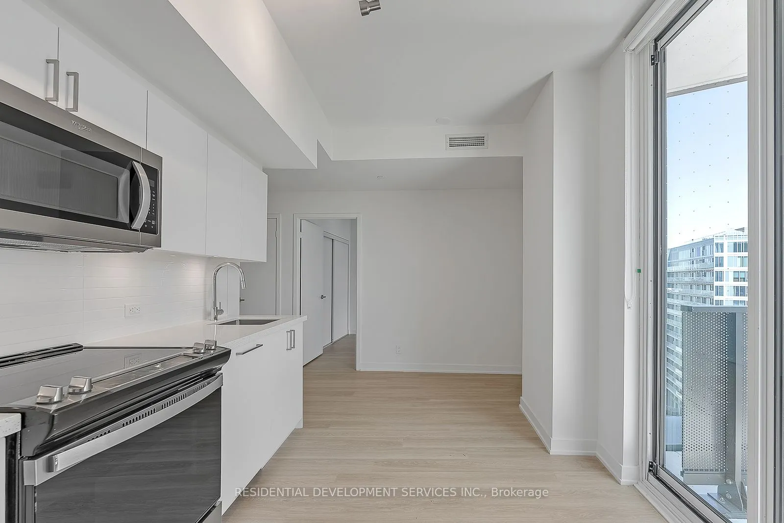 30 Tretti Way, #1113