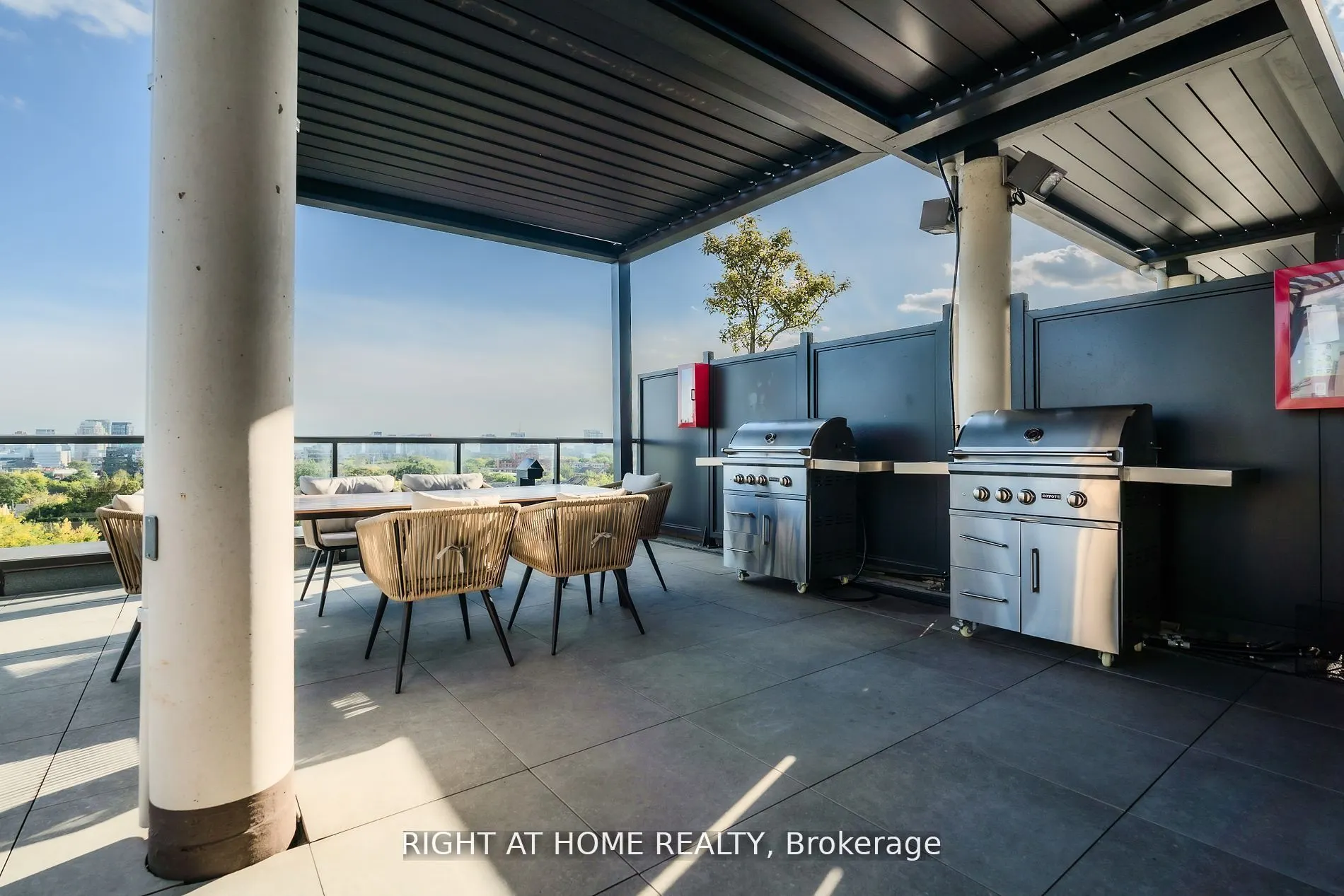 897 College Street W, #317