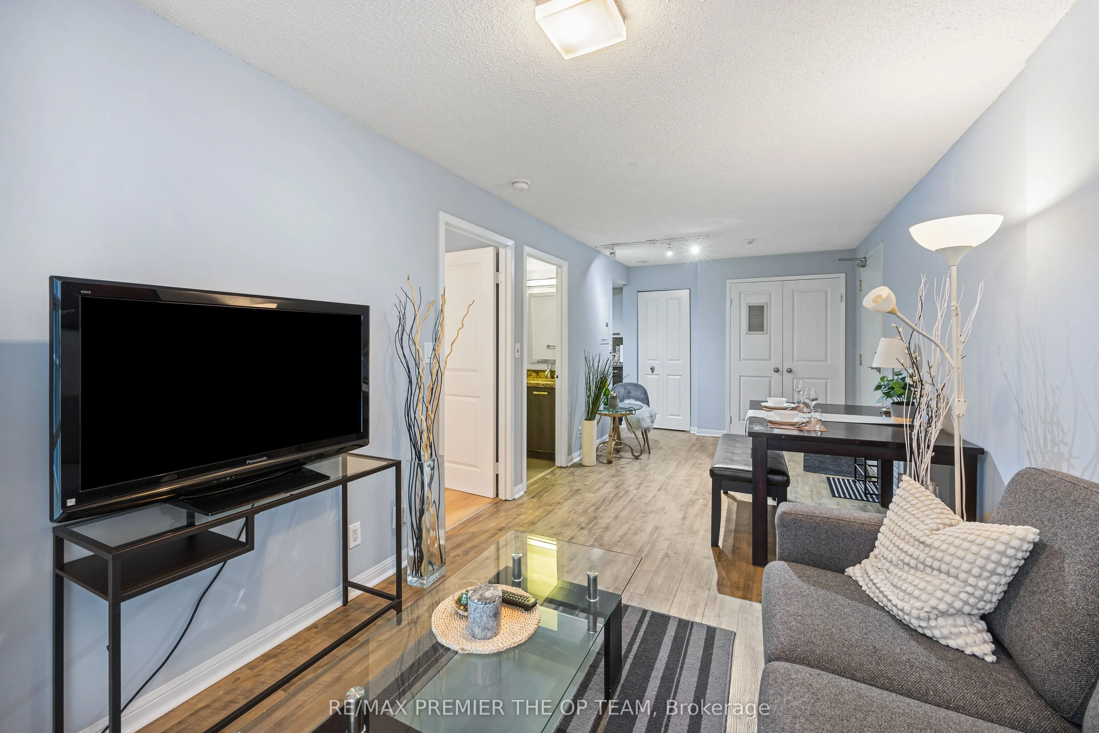 11 St Joseph Street, #407
