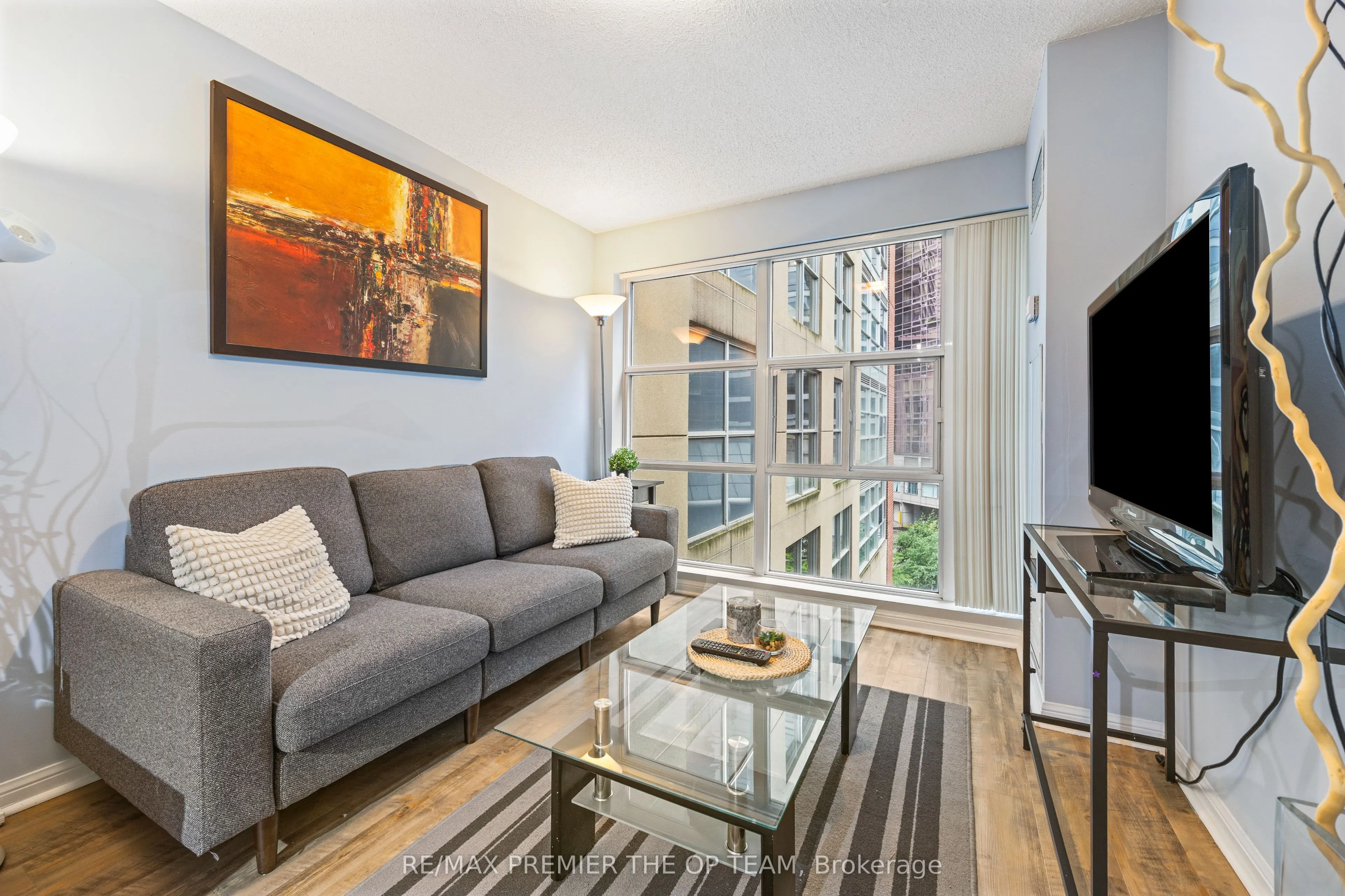 11 St Joseph Street, #407