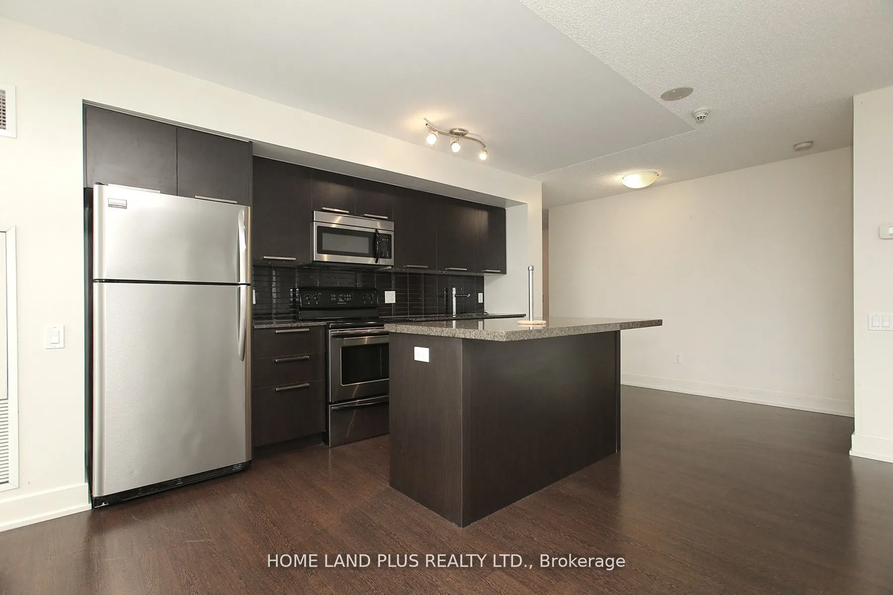 23 Sheppard Avenue E, #1510
