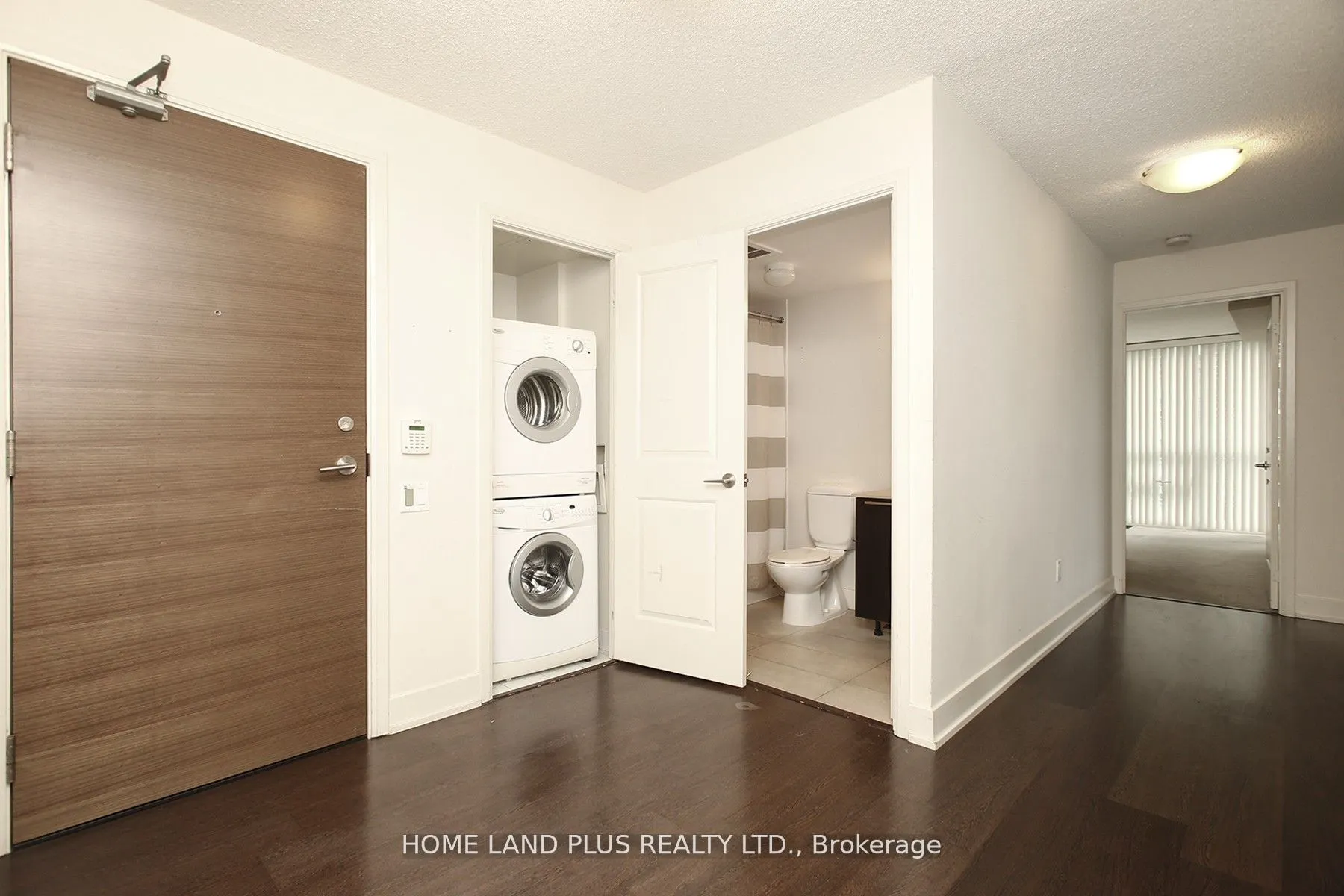 23 Sheppard Avenue E, #1510