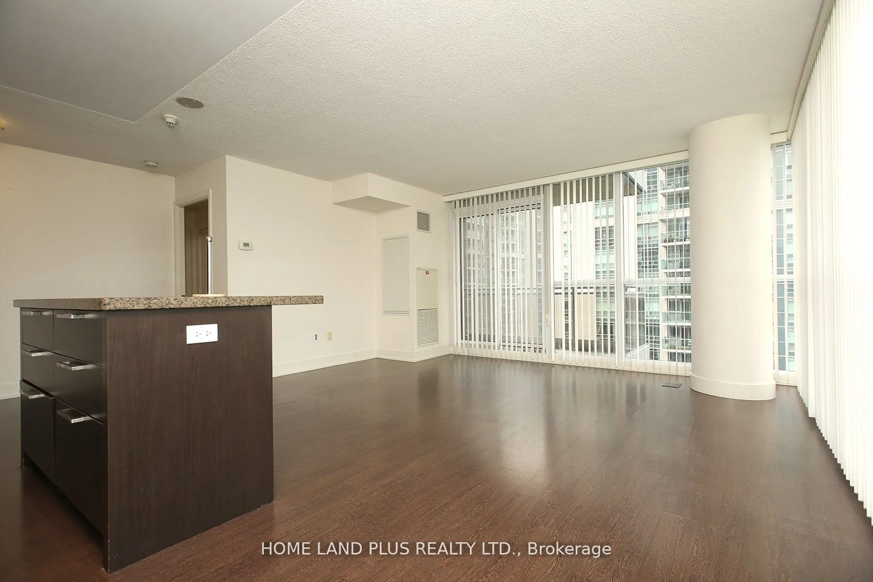 23 Sheppard Avenue E, #1510