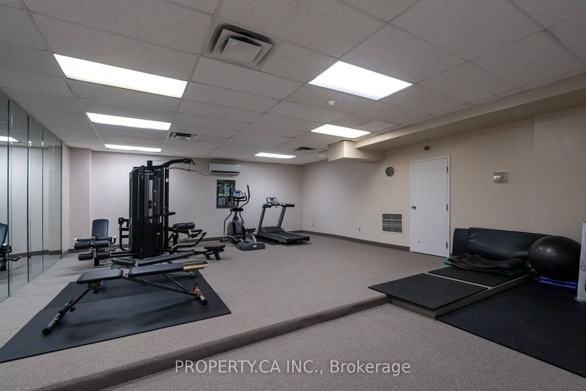 10 Gateway Boulevard, #512