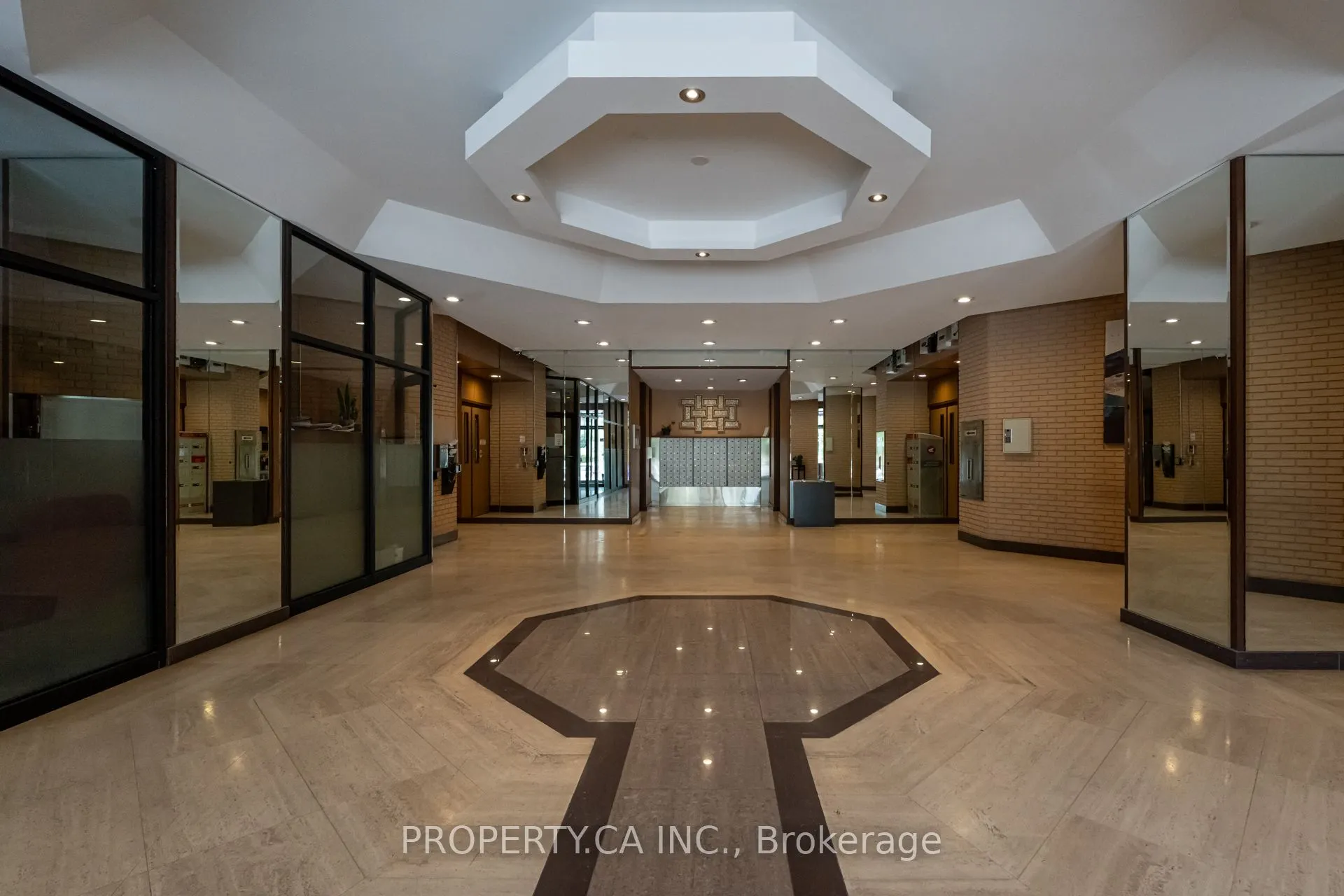 10 Gateway Boulevard, #512