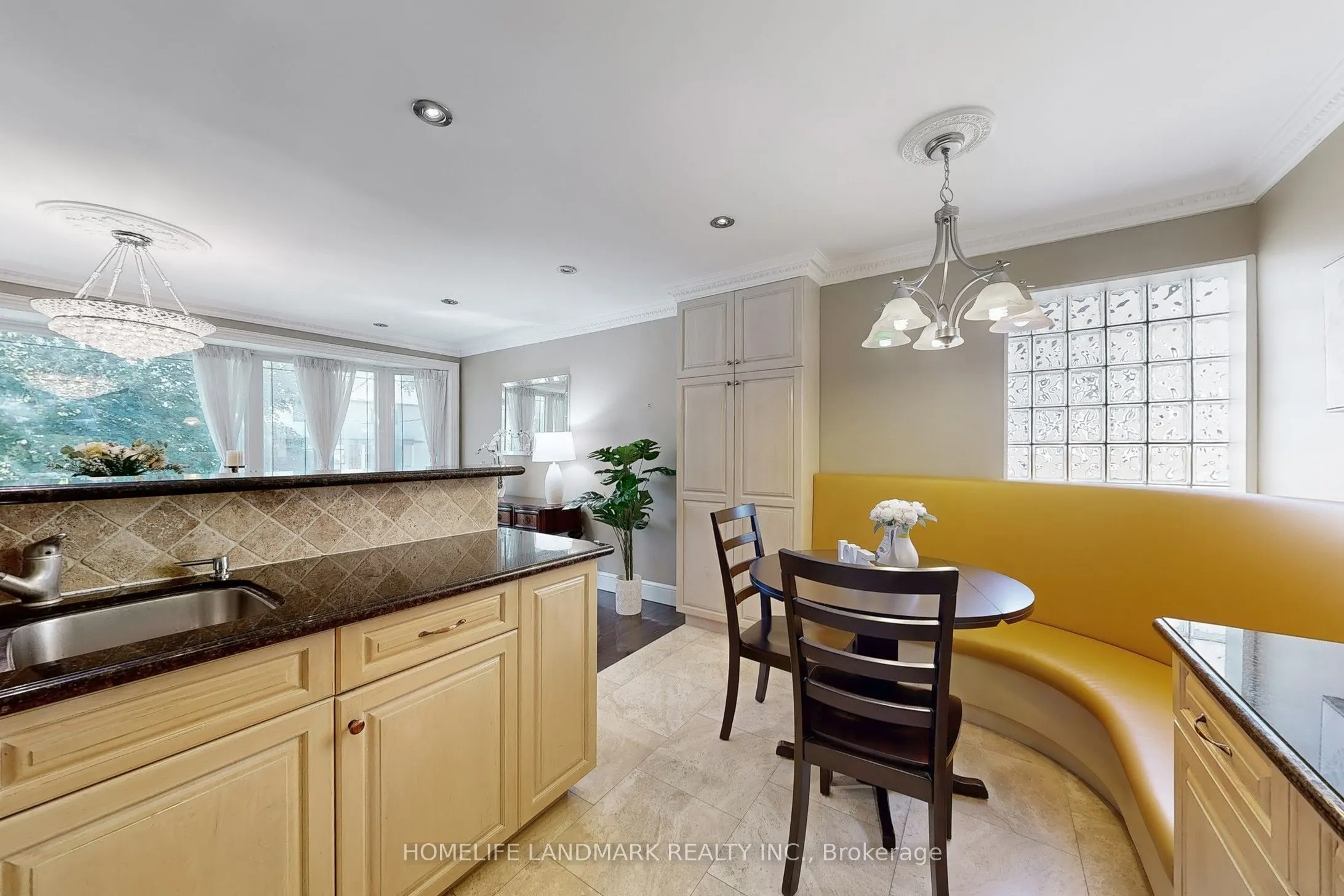61 Whittaker Crescent
