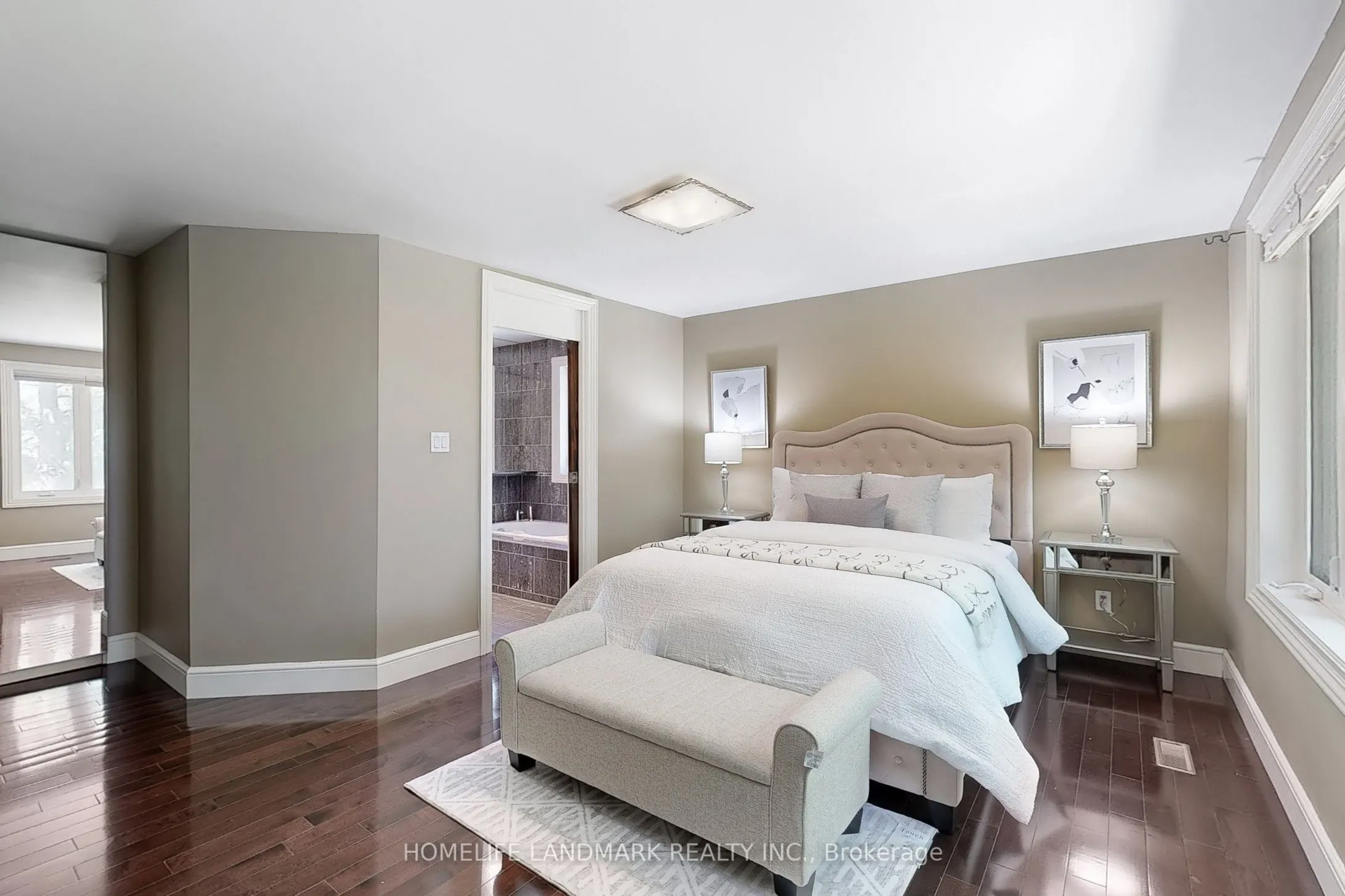 61 Whittaker Crescent