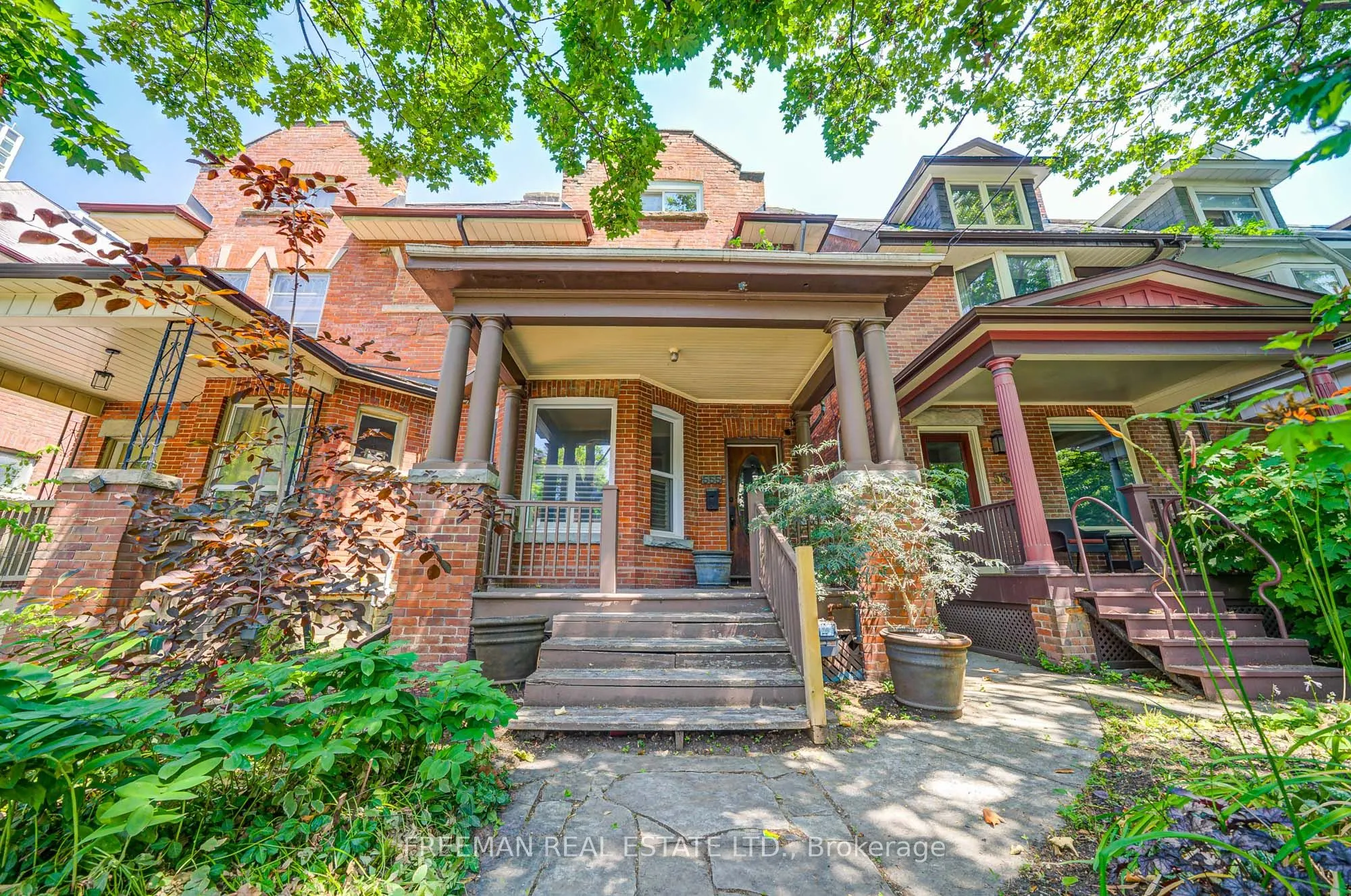555 Markham Street