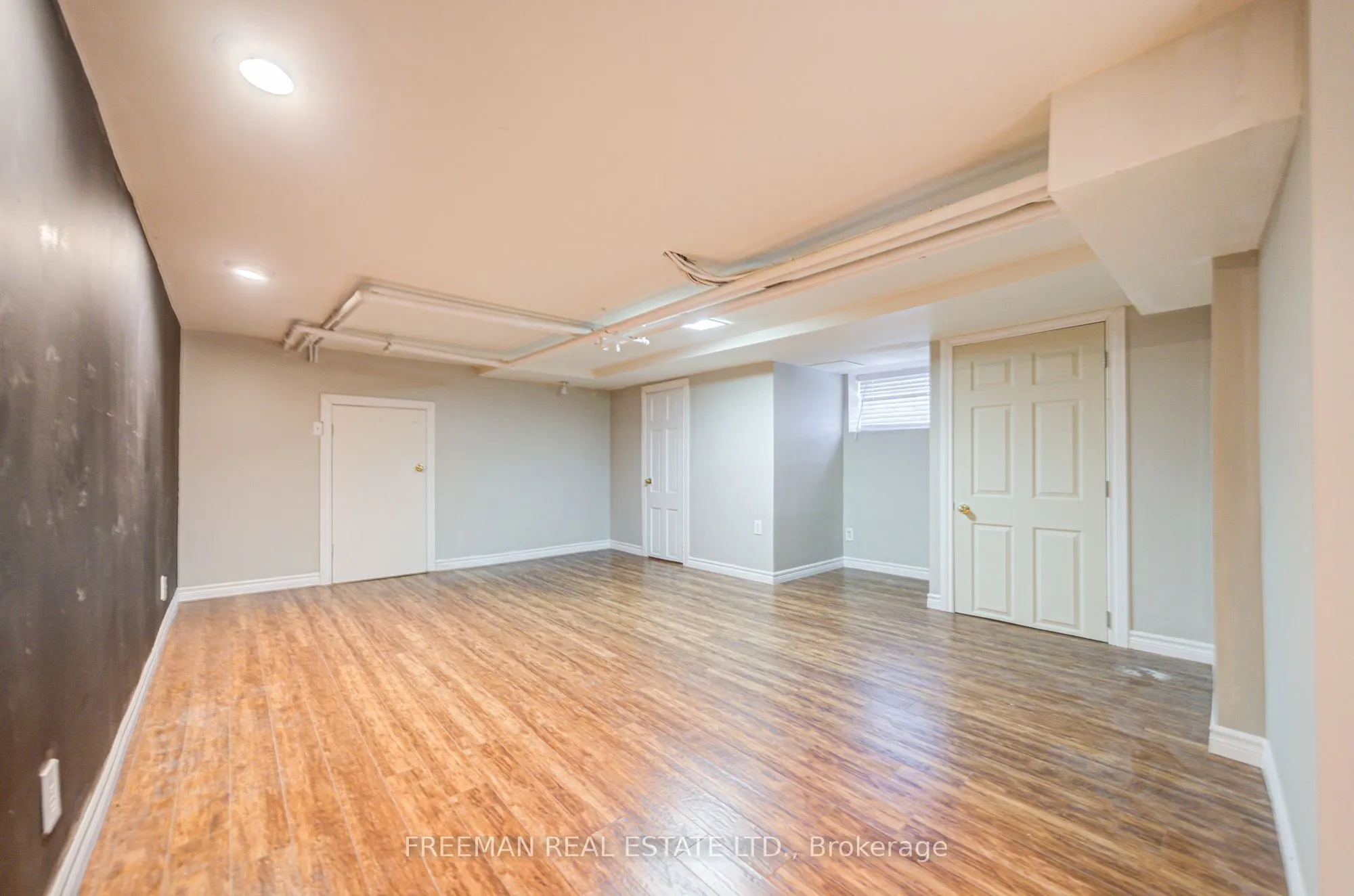 555 Markham Street