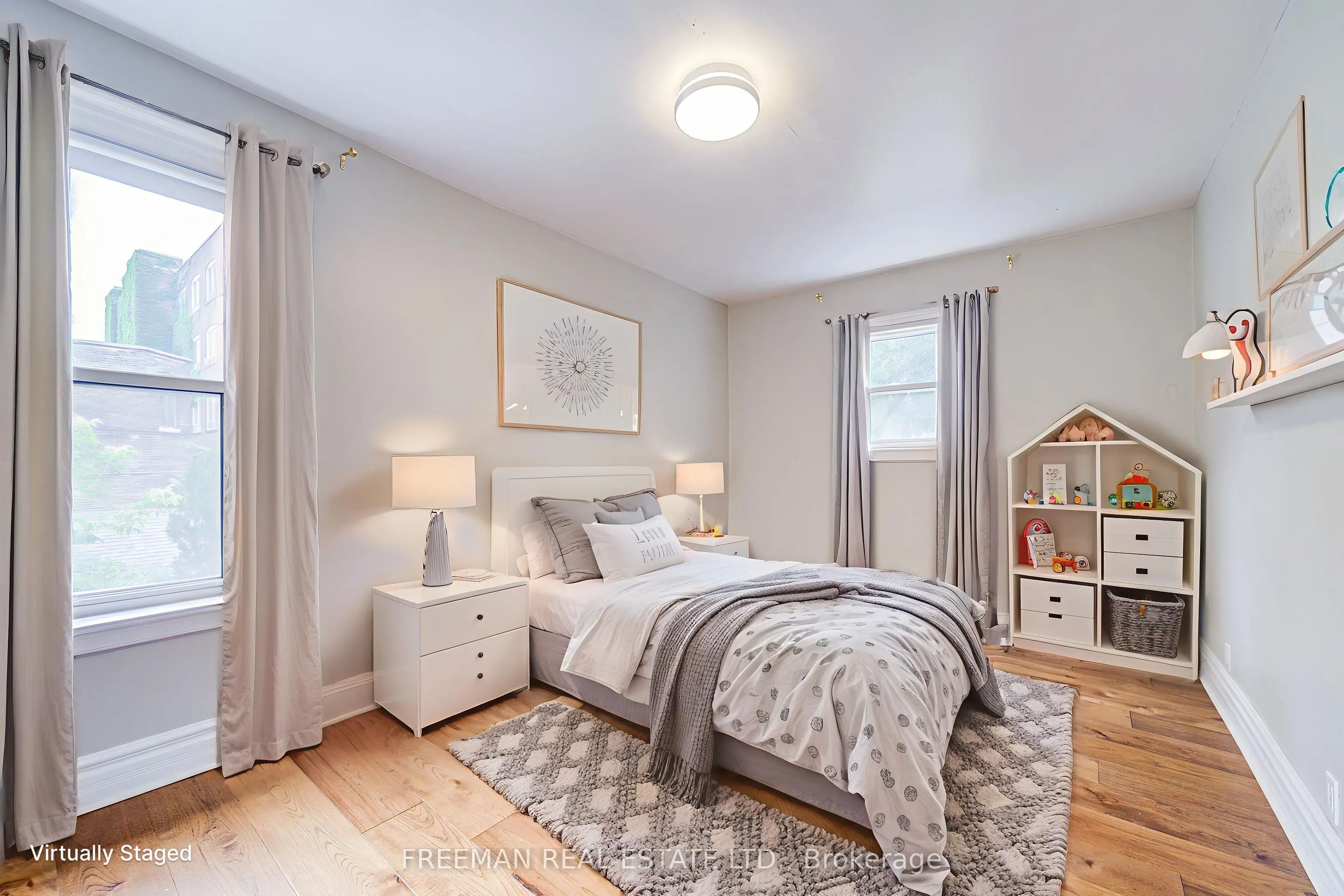 555 Markham Street