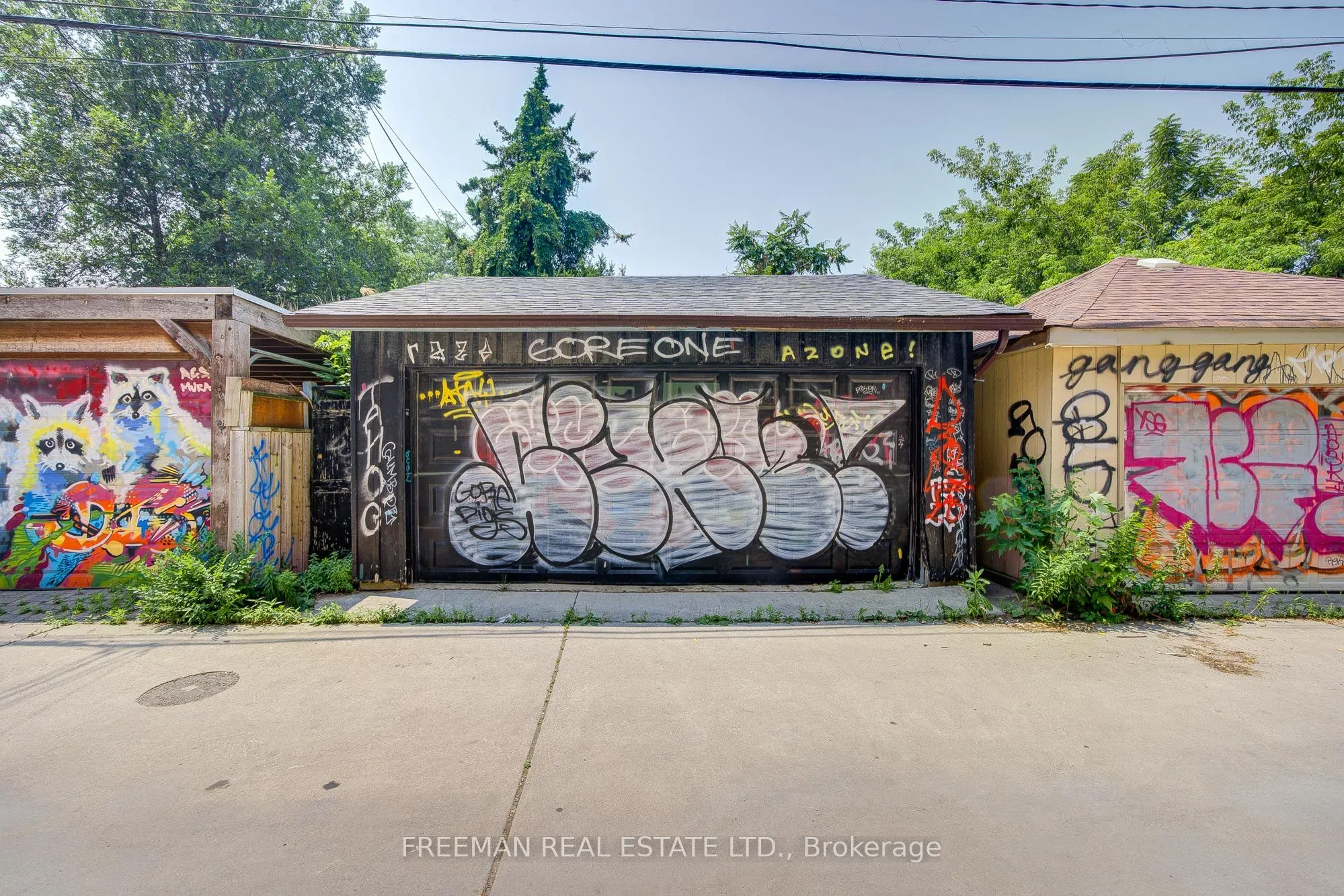 555 Markham Street