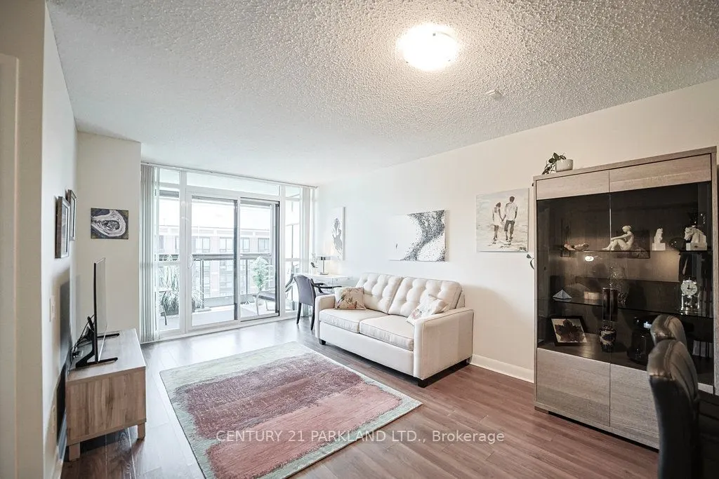 525 Wilson Avenue, #930