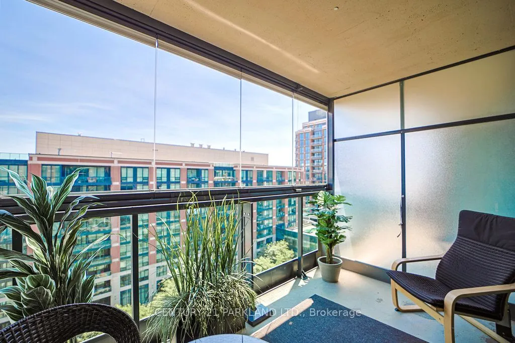 525 Wilson Avenue, #930