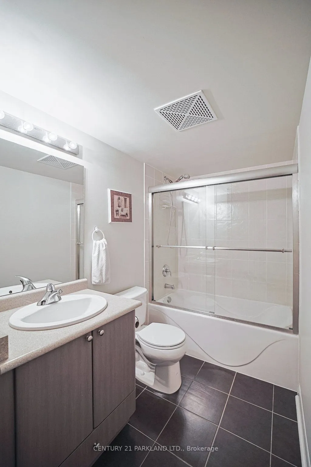 525 Wilson Avenue, #930