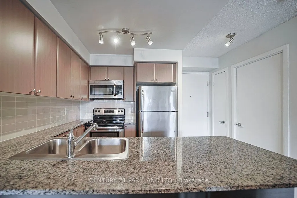 525 Wilson Avenue, #930
