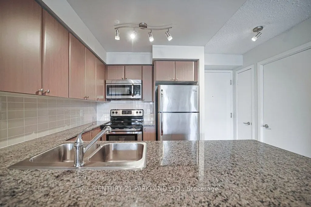 525 Wilson Avenue, #930
