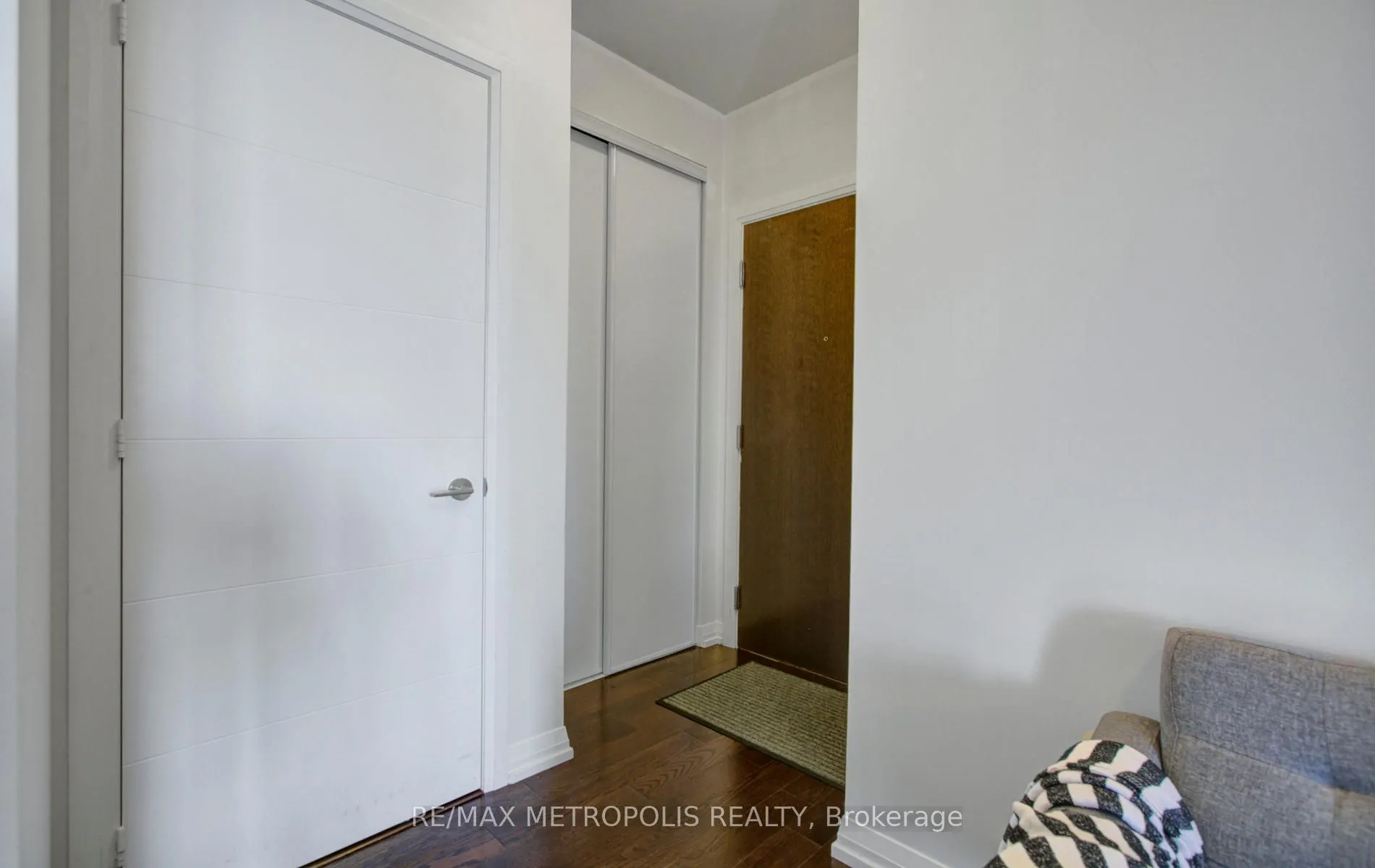 460 Adelaide Street E, #2015