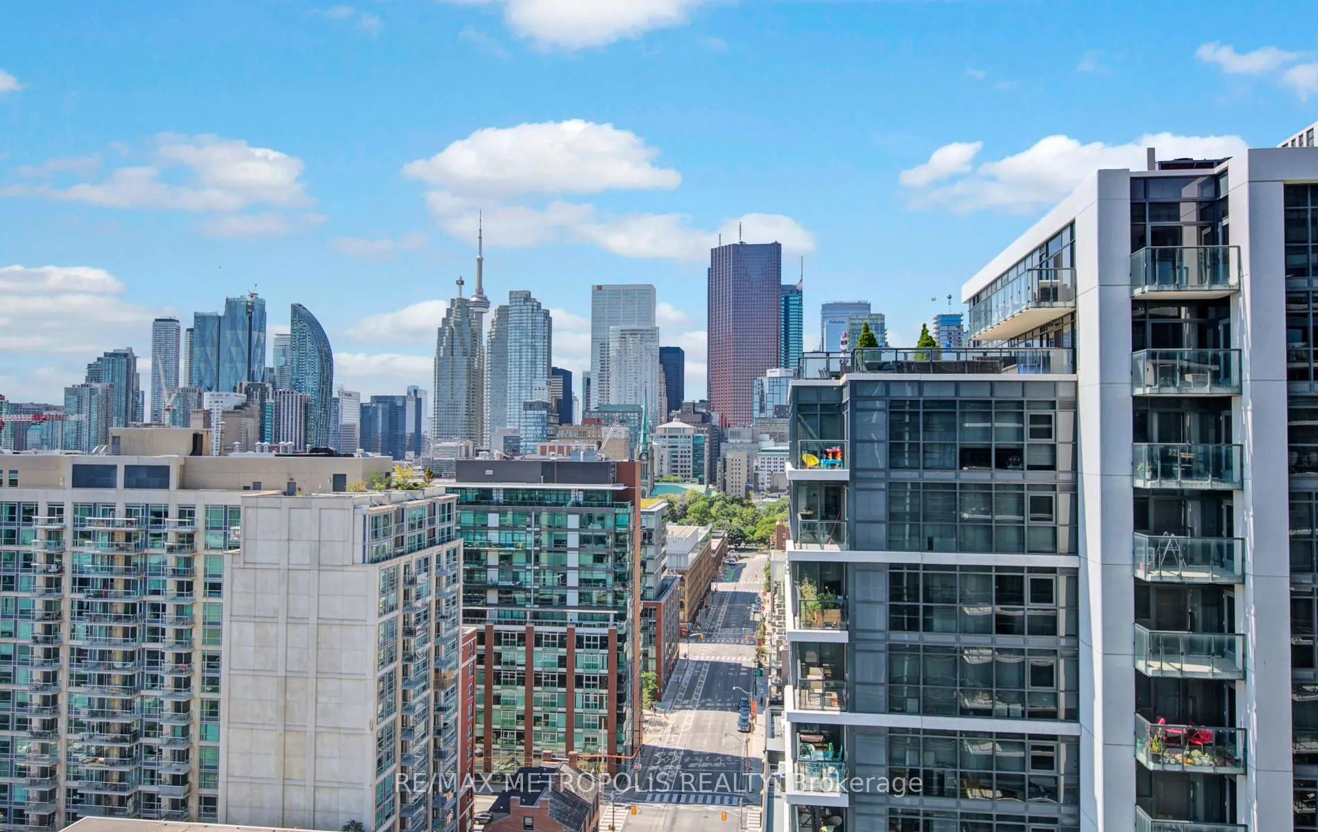 460 Adelaide Street E, #2015