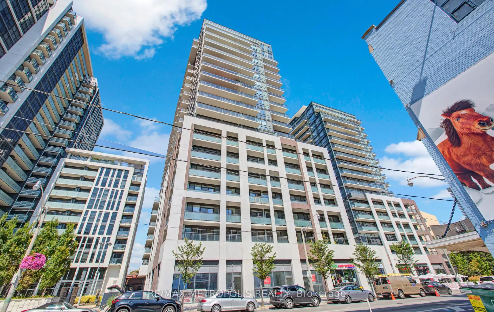 460 Adelaide Street E, #2015
