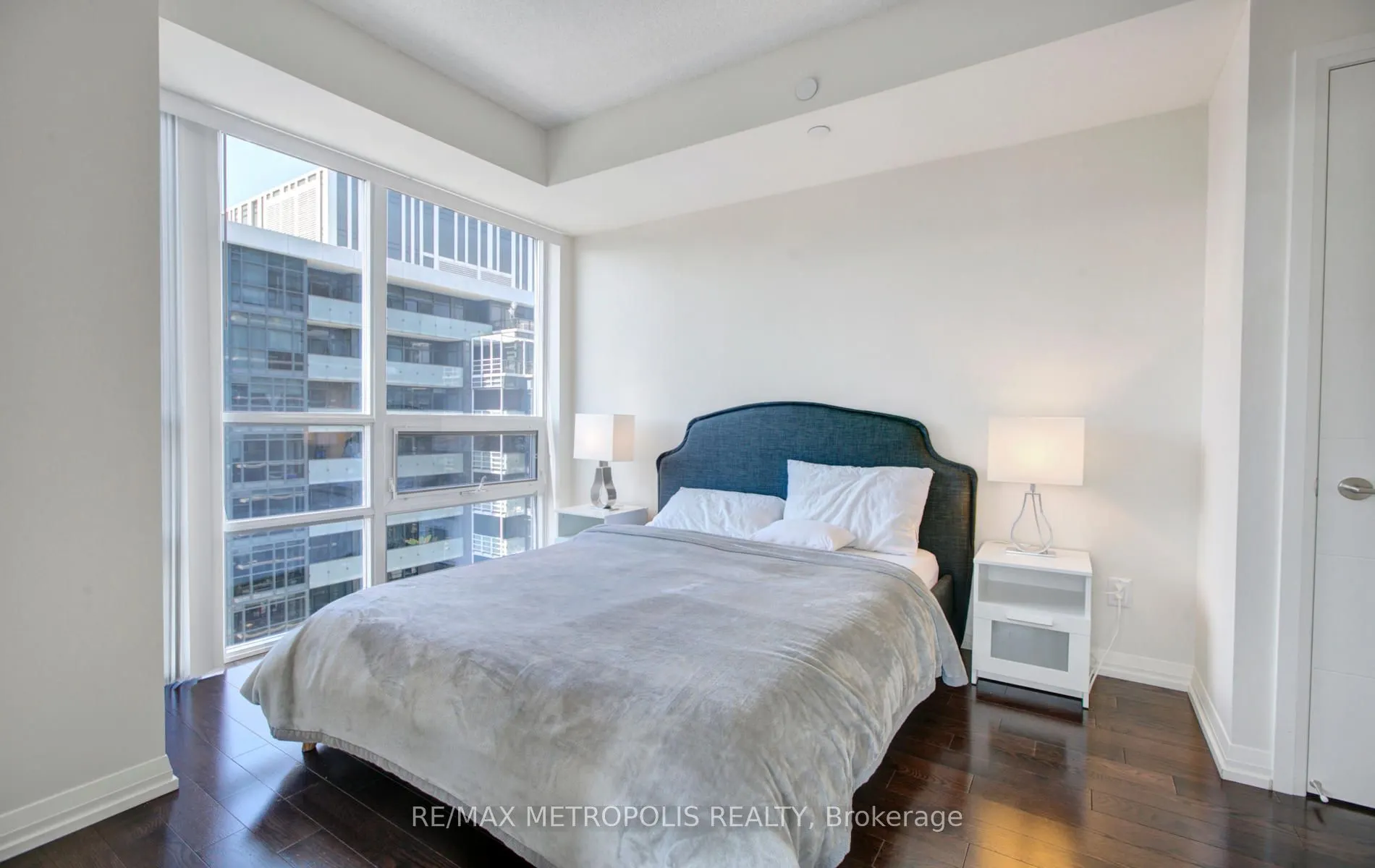 460 Adelaide Street E, #2015