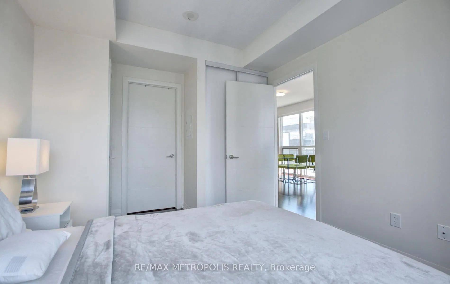 460 Adelaide Street E, #2015