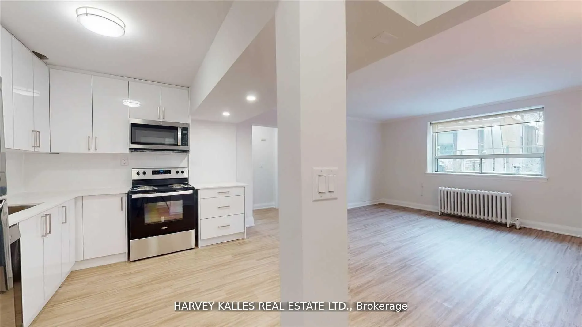 320 Lonsdale Road, #8