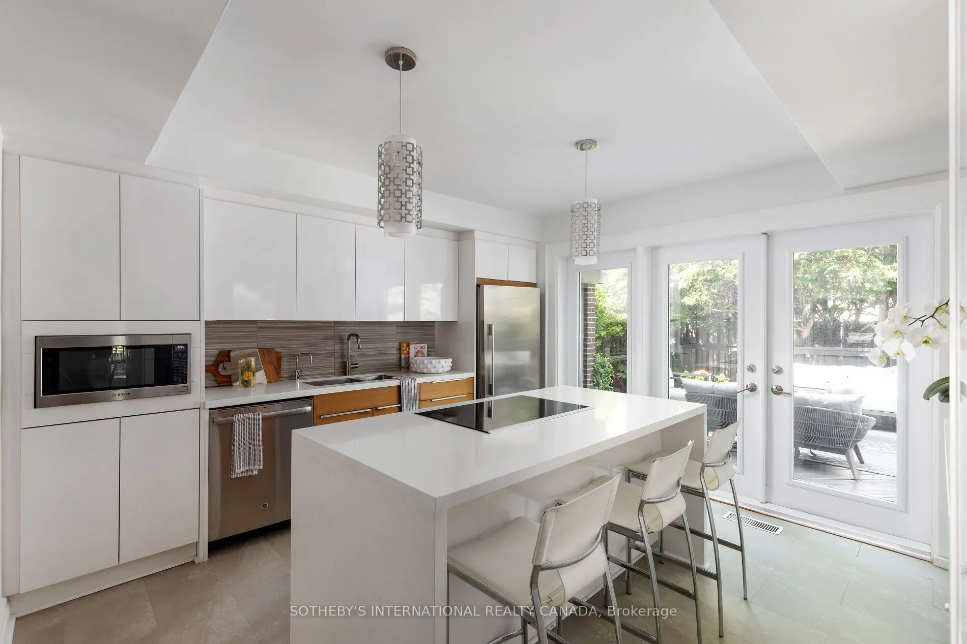 60 Doonaree Drive