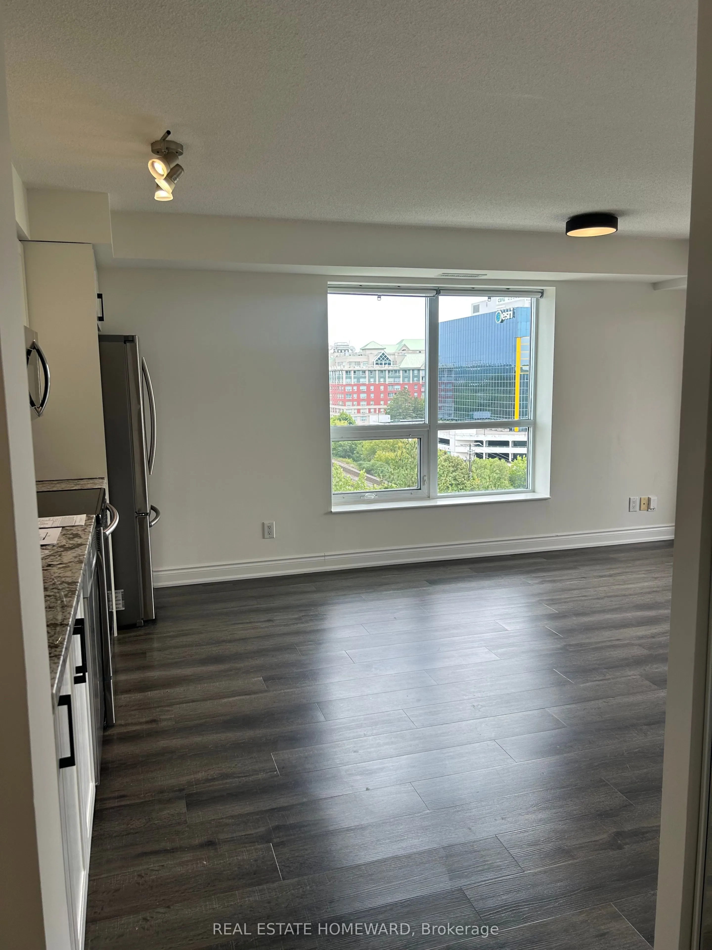 120 Dallimore Circle, ##608