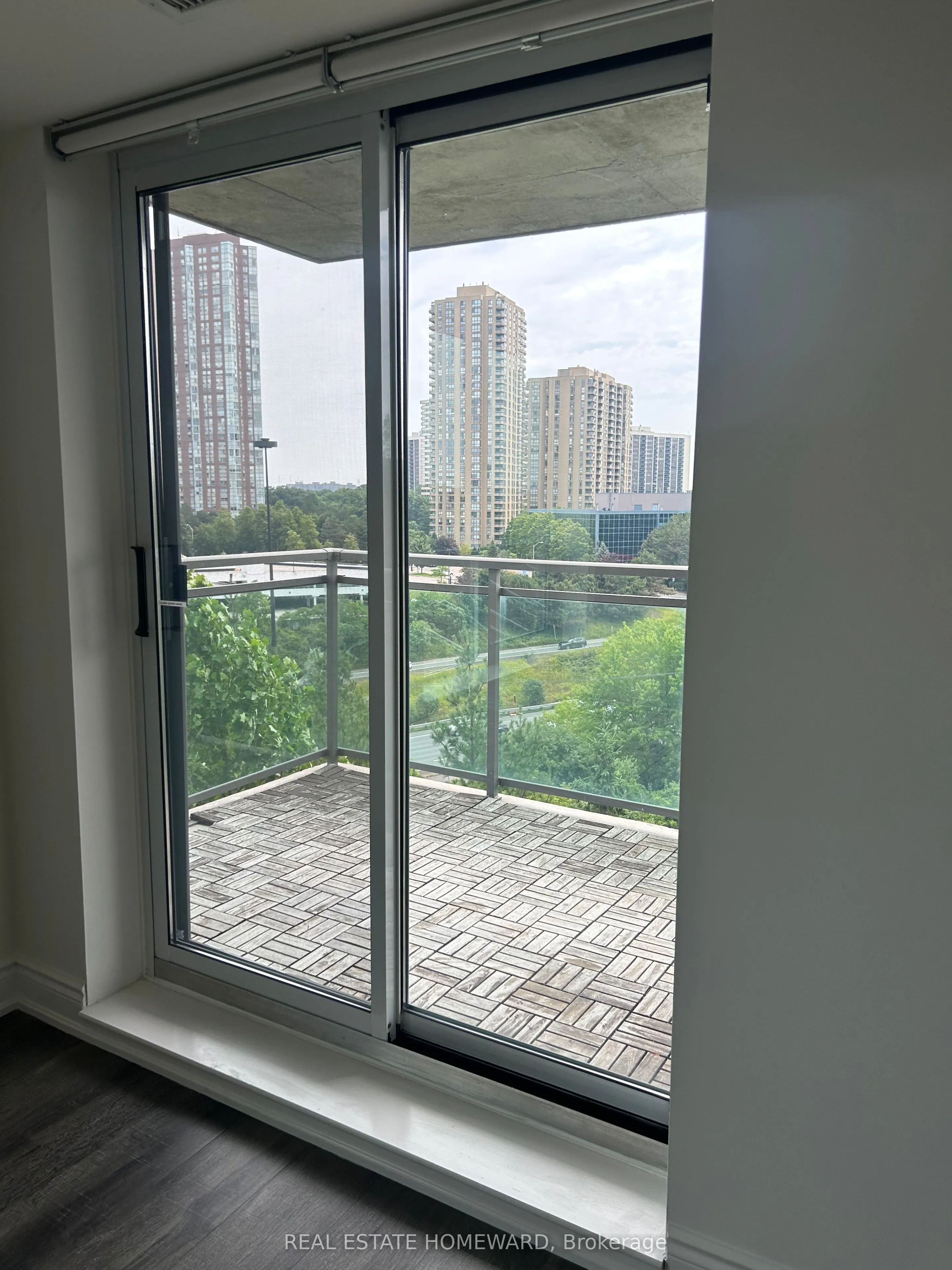 120 Dallimore Circle, ##608
