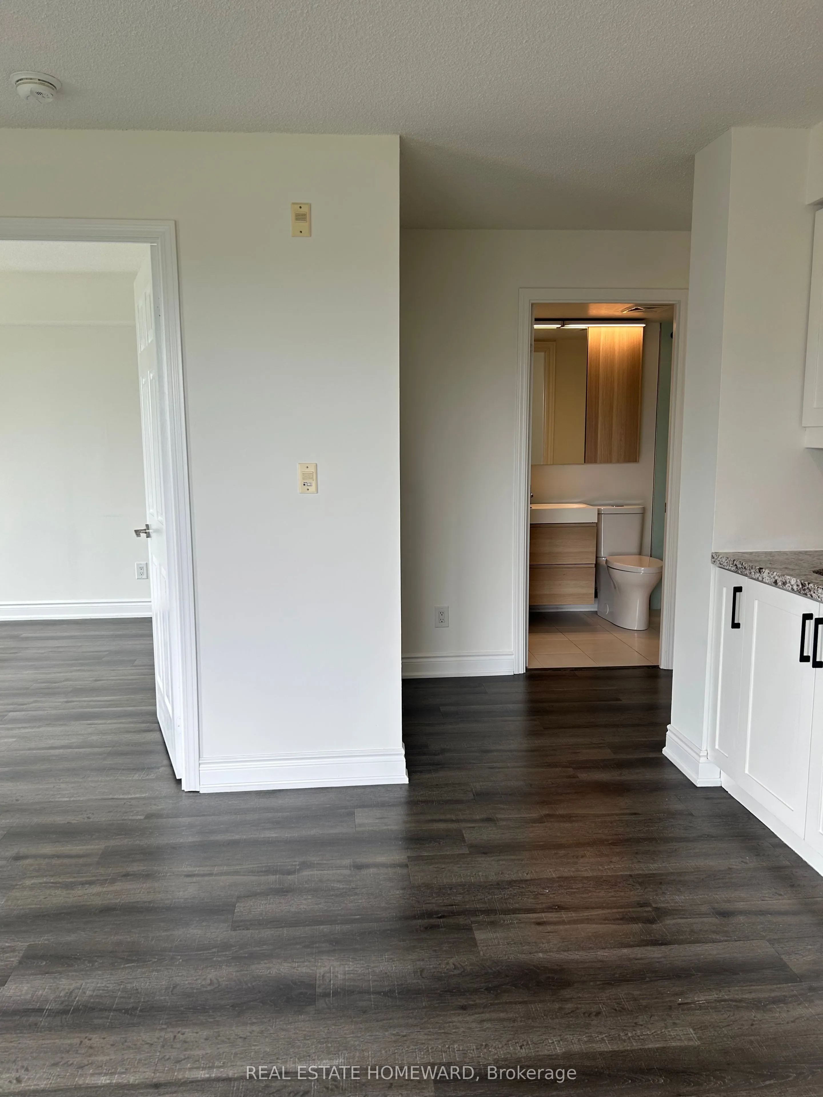120 Dallimore Circle, ##608