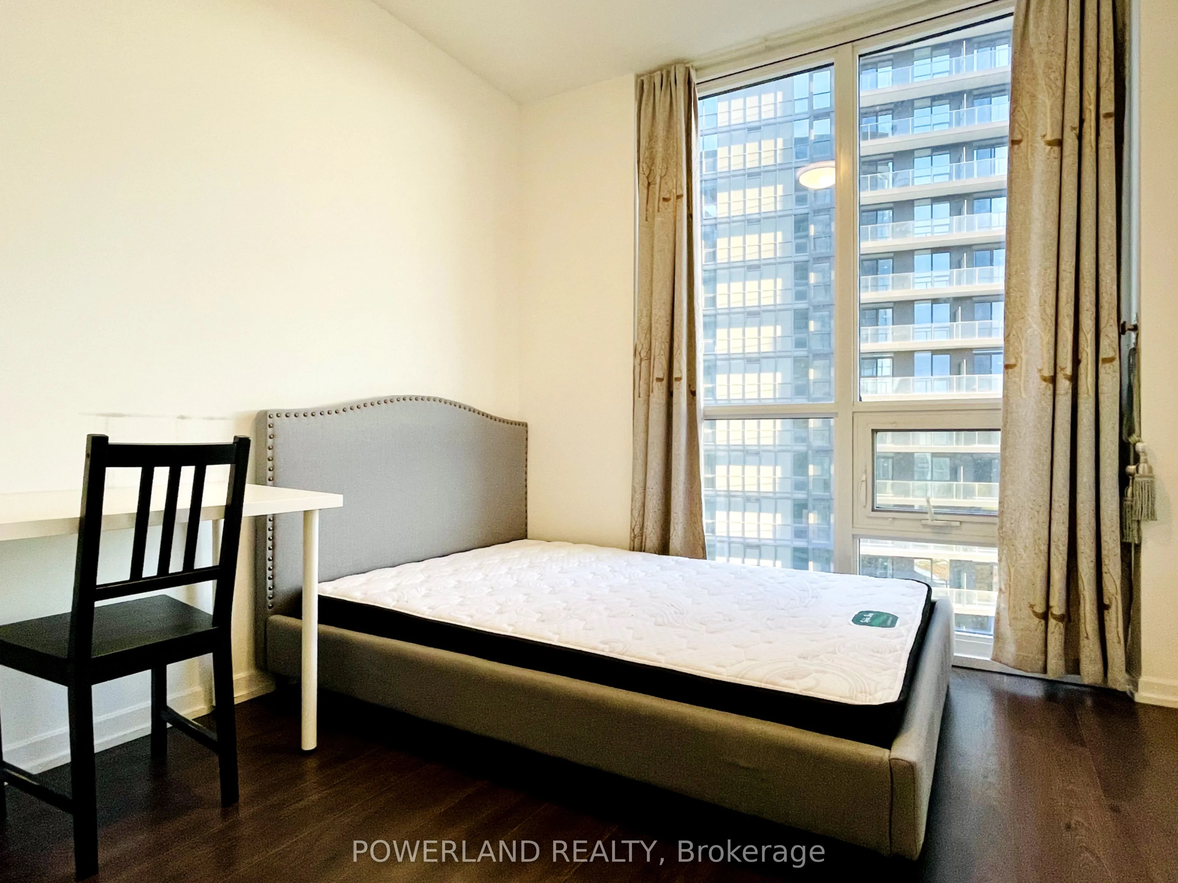 50 Forest Manor Road, #1402