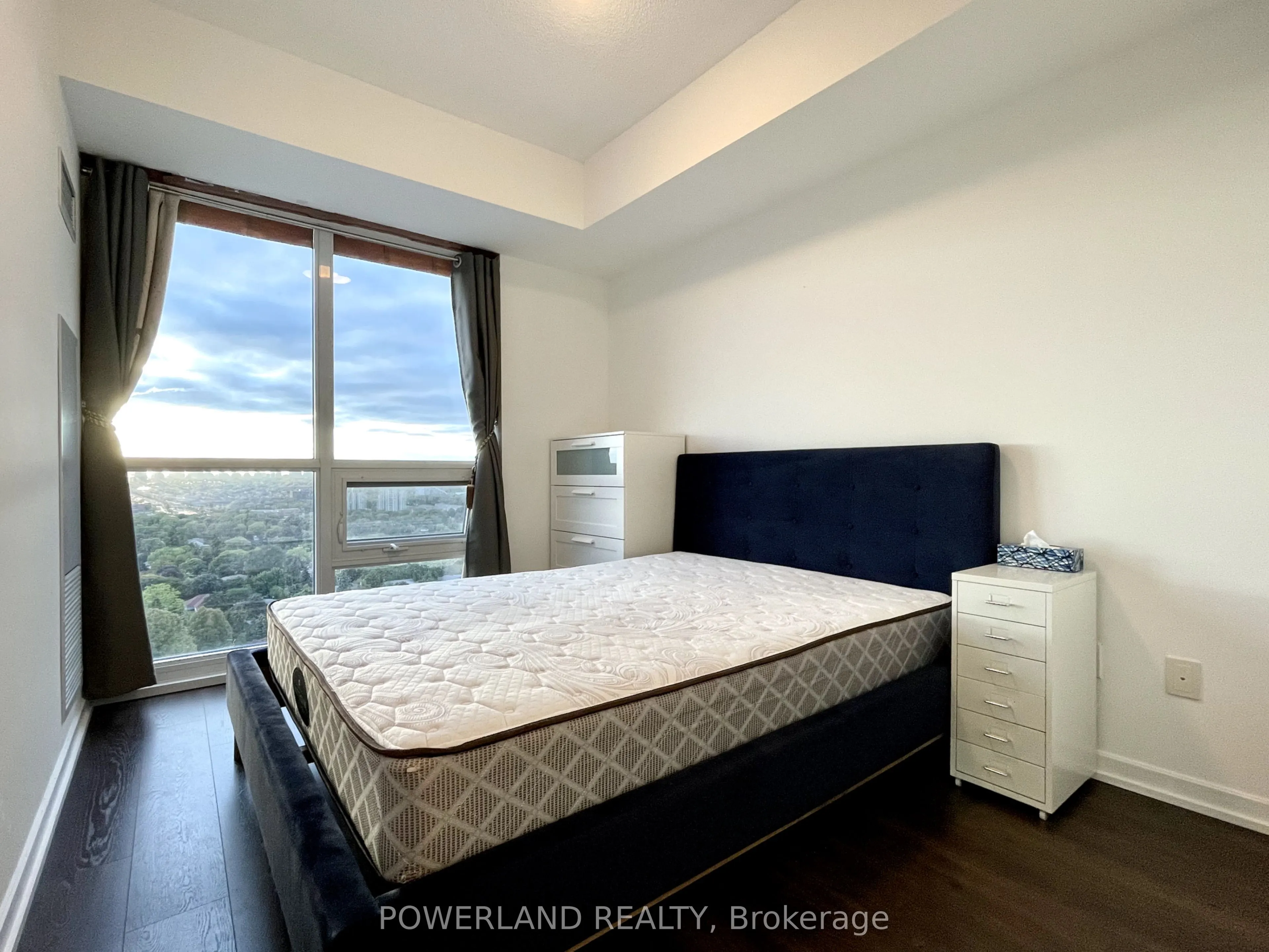 50 Forest Manor Road, #1402