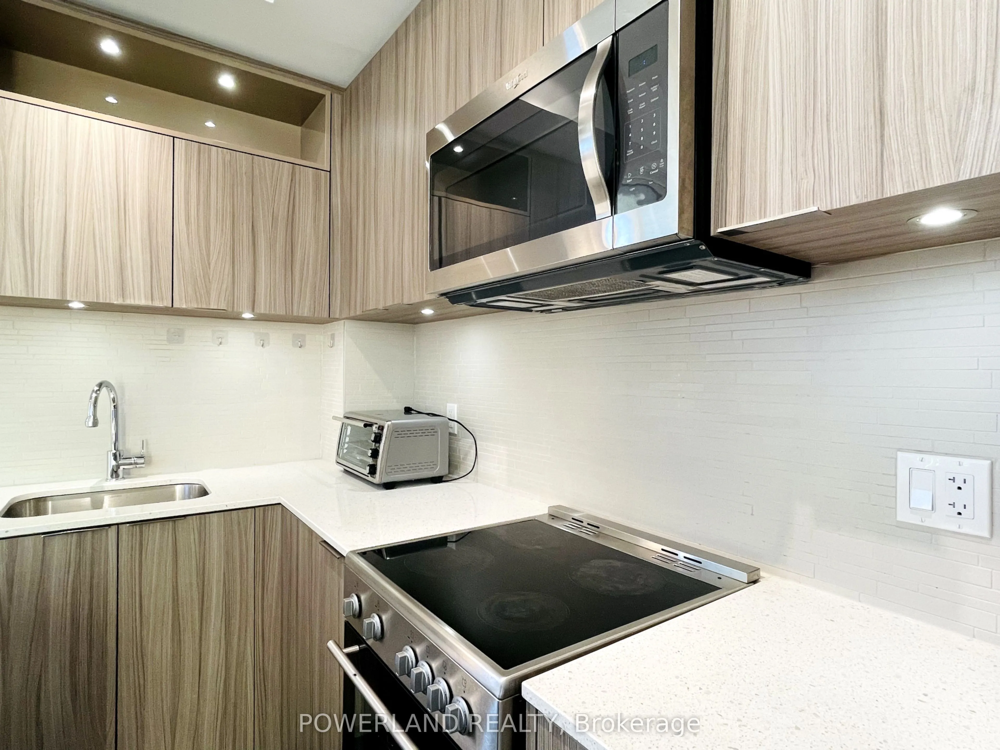 50 Forest Manor Road, #1402