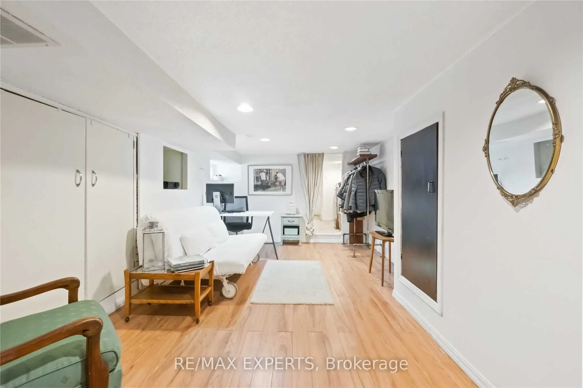 3 Hanson Road