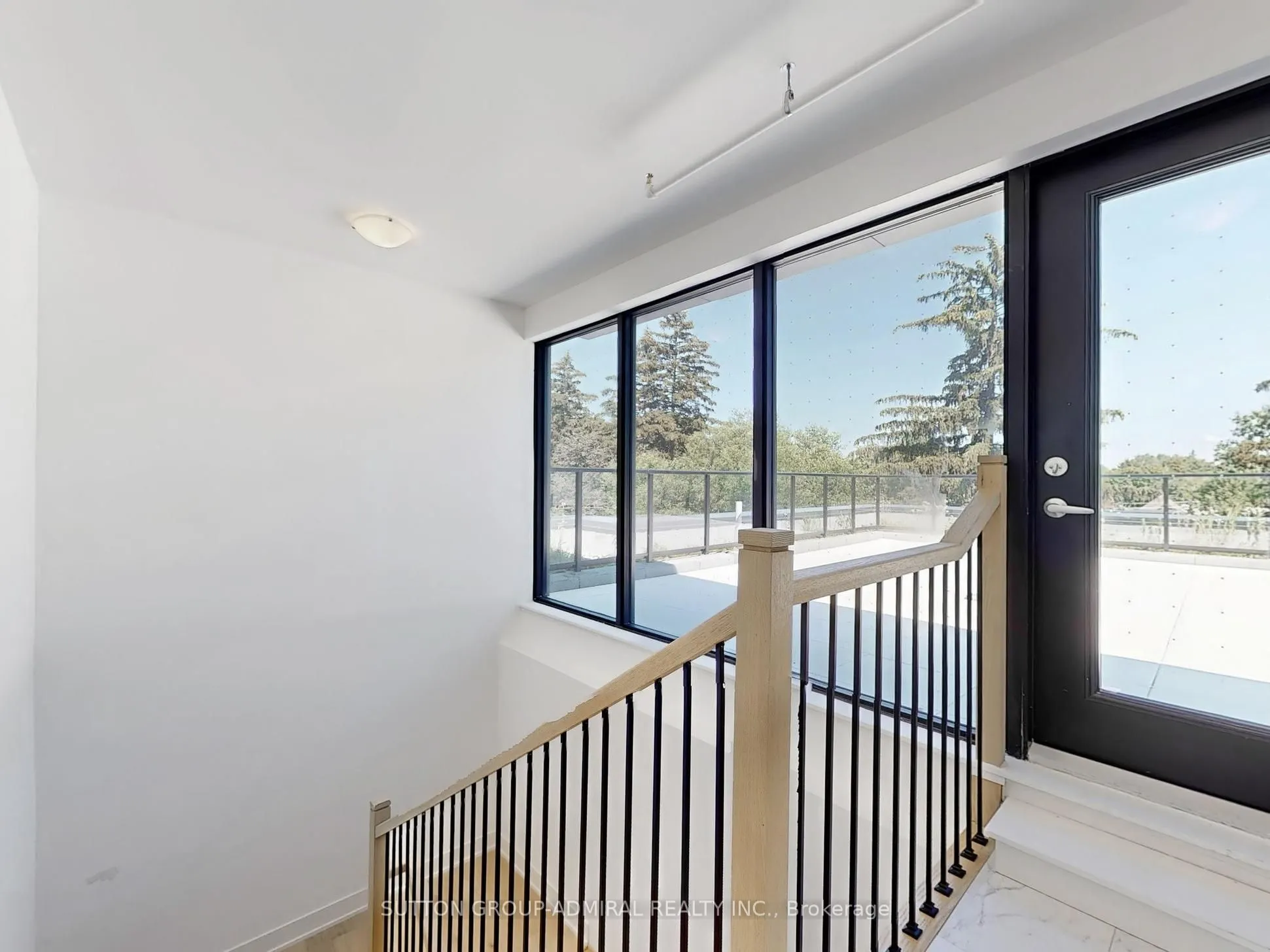 200 Keewatin Avenue, #PH408