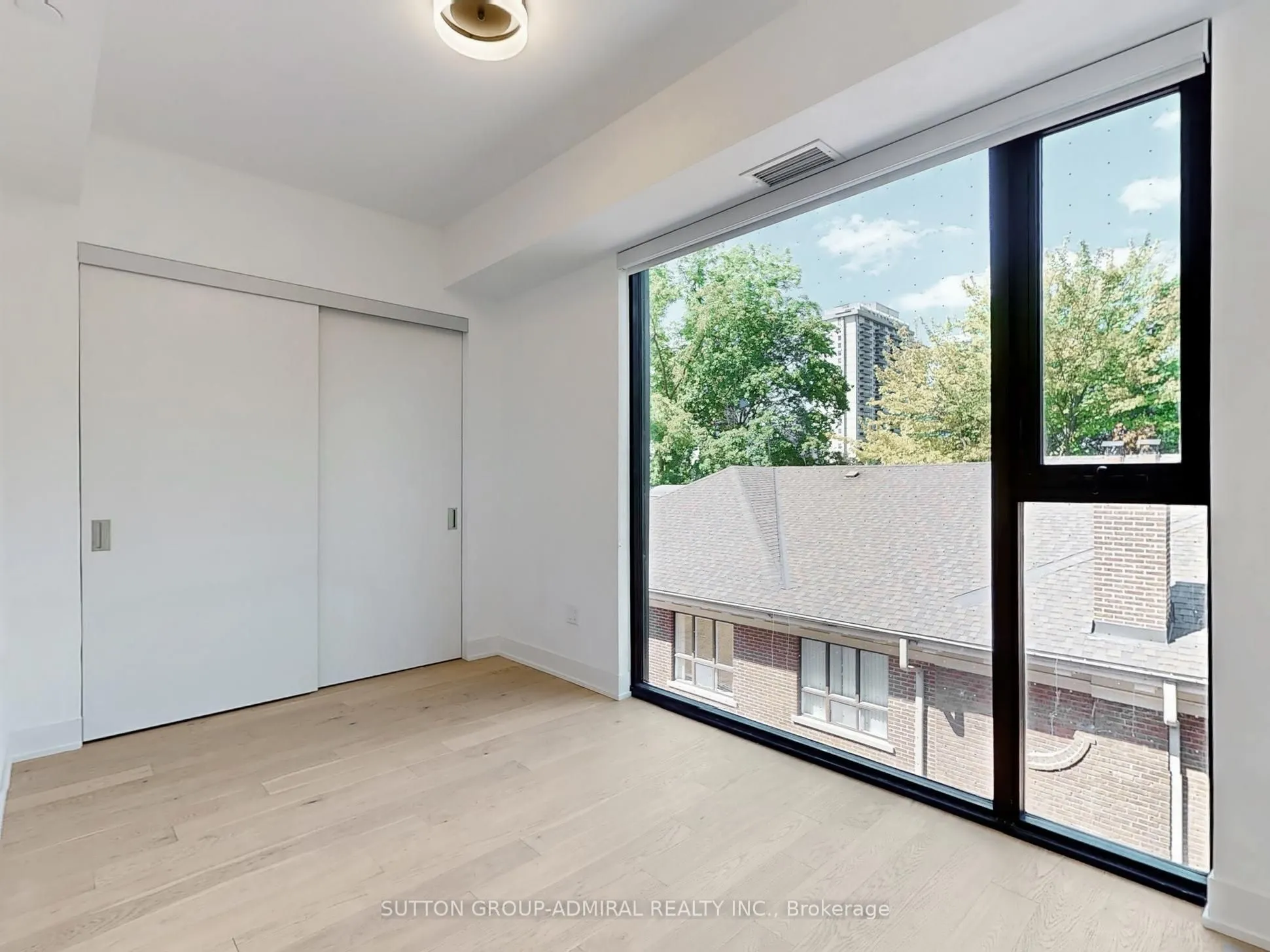 200 Keewatin Avenue, #PH408