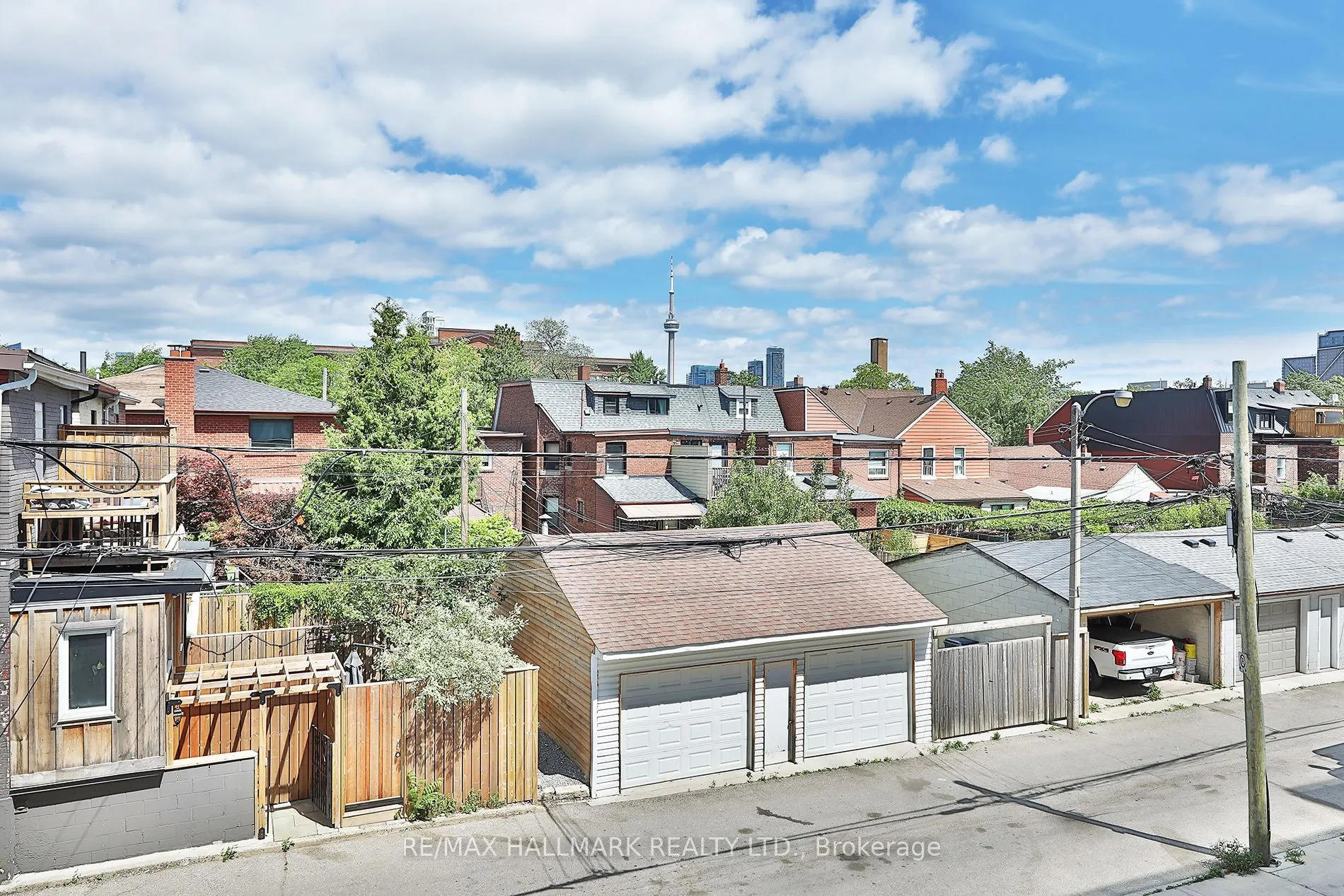 109 Ossington Avenue, #211