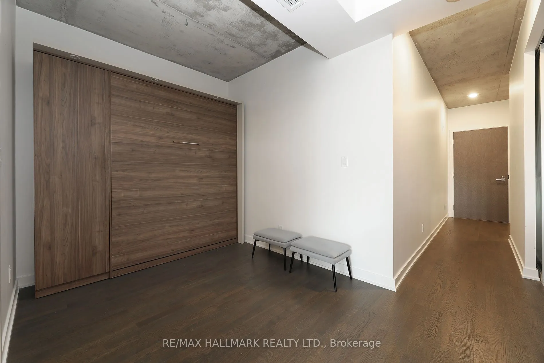 109 Ossington Avenue, #211